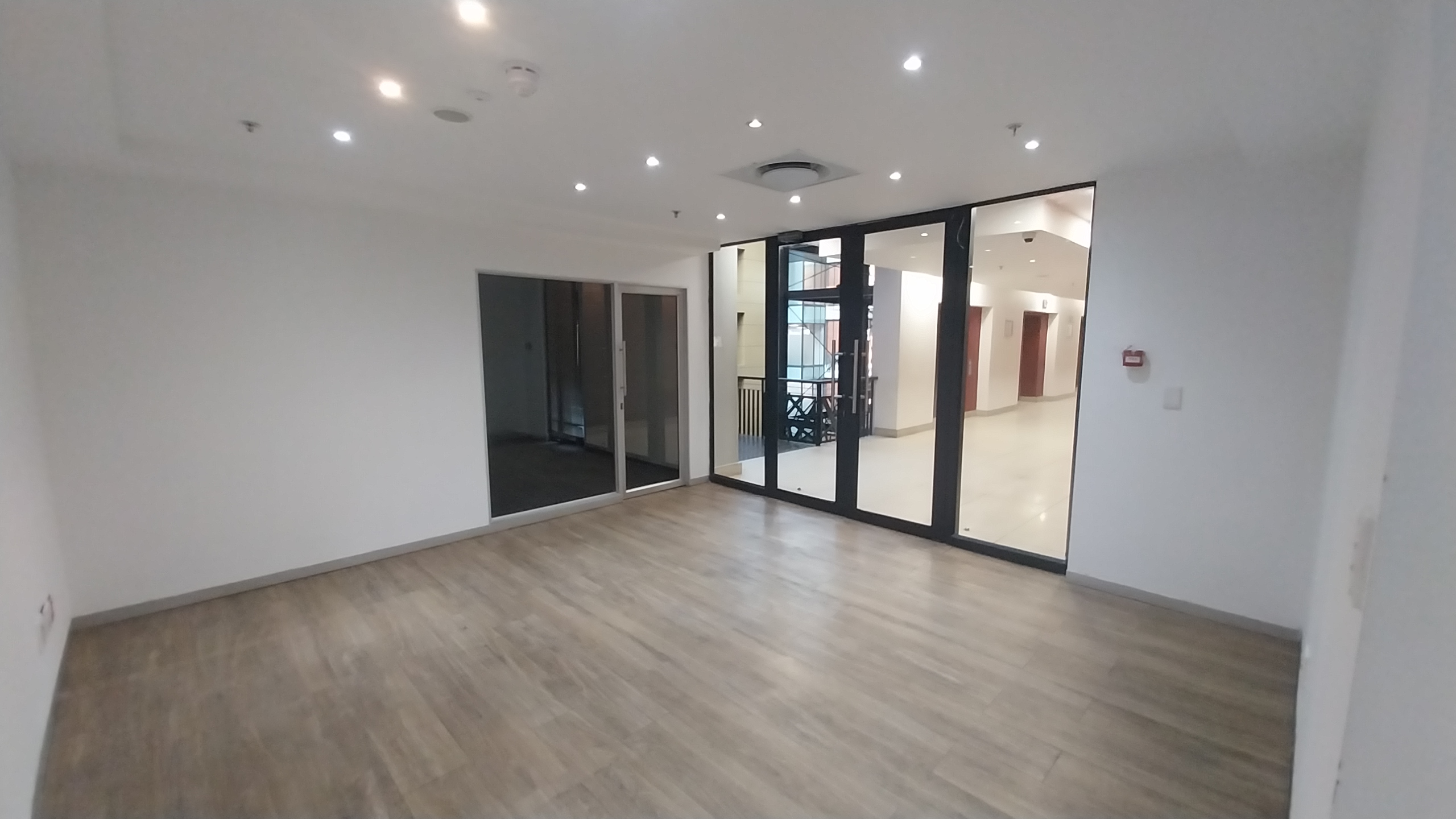 1 280m² Office Space to rent at 11 Adderley in Cape Town CBD