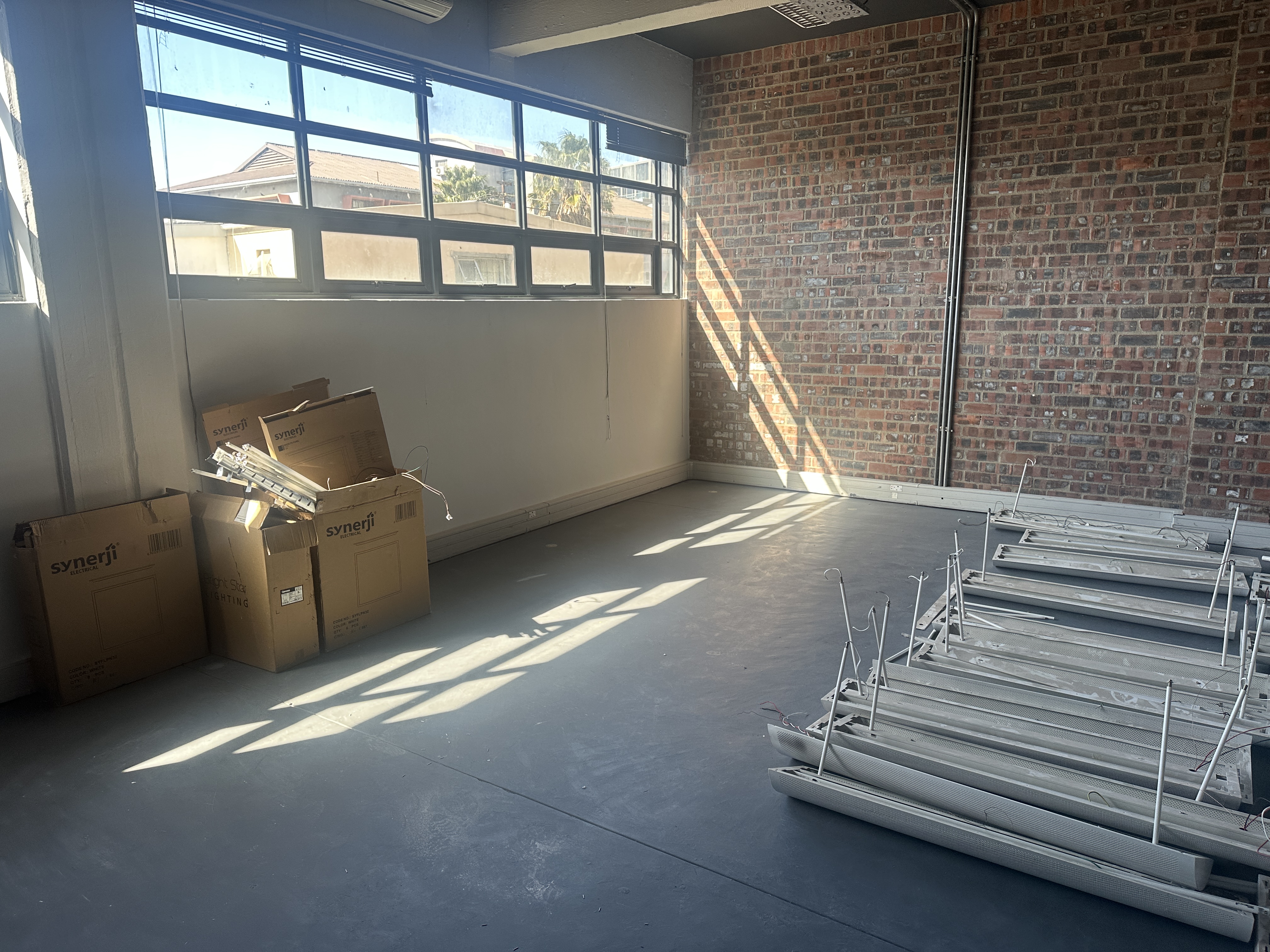 696m² Office Space to rent at 127 Cecil Road in Salt River