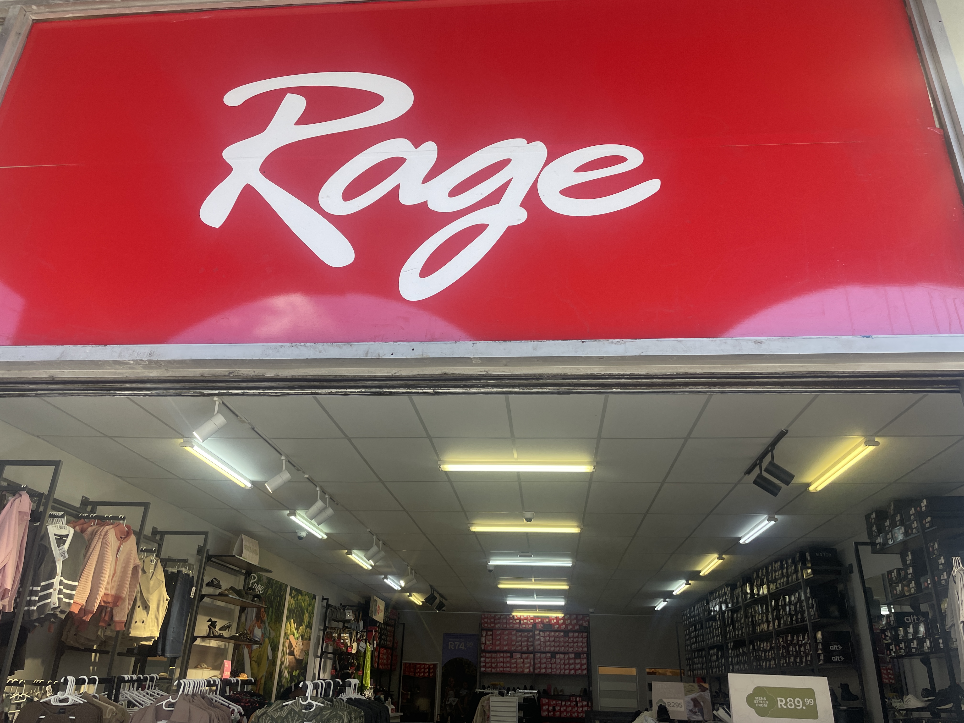 135m² Retail Shops to rent at 130 On Main in Wynberg