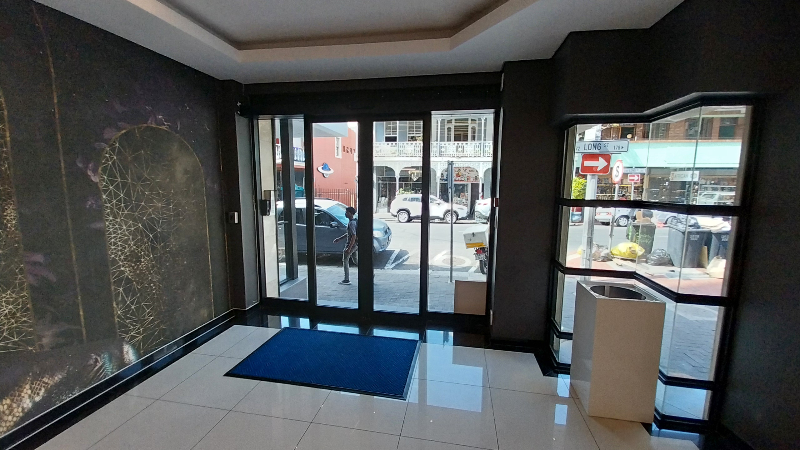215m² Office Space to rent at 172 Long Street in Cape Town CBD