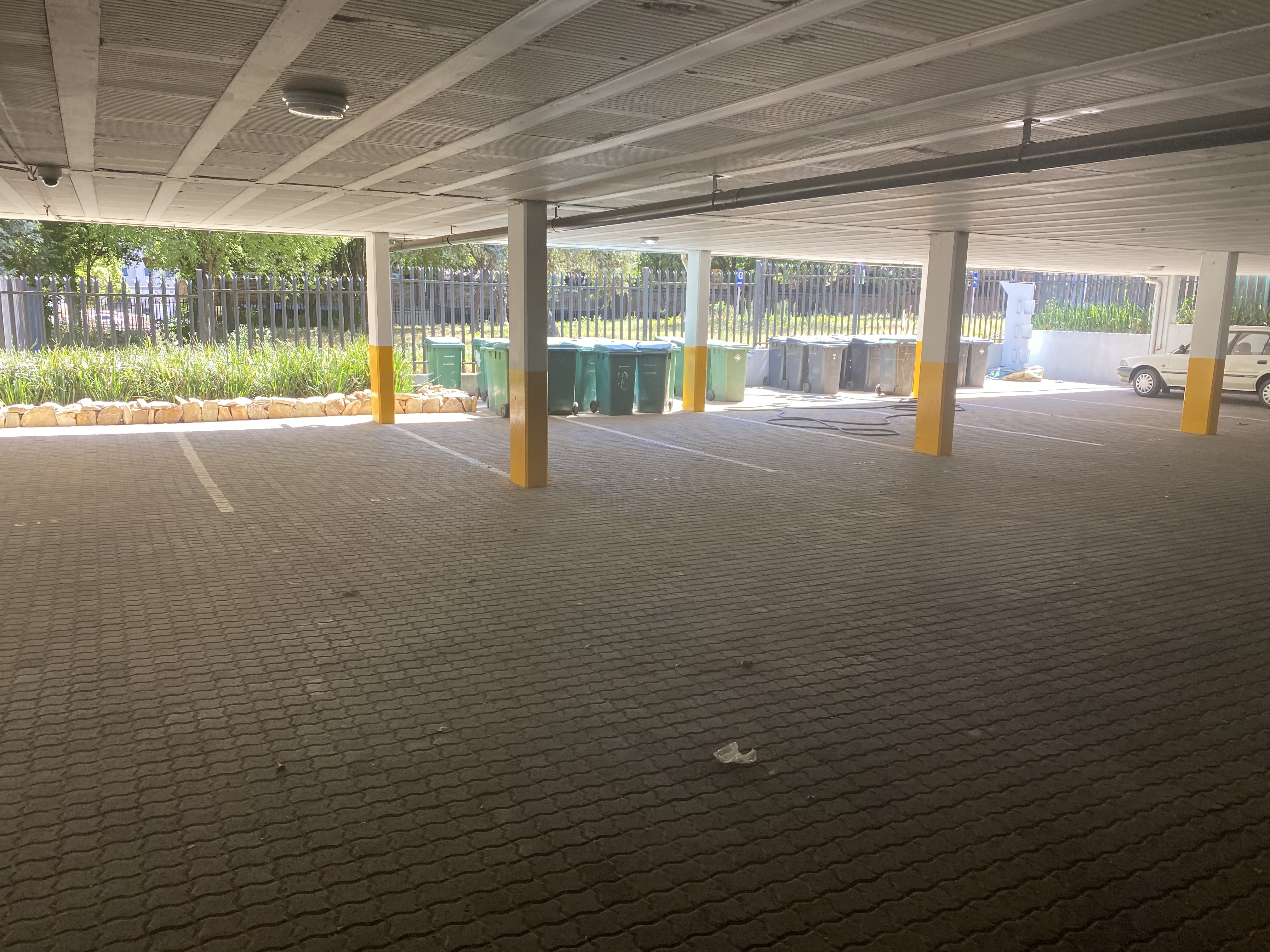 Office Space to rent at 18 Skeen Boulevard in Bedfordview