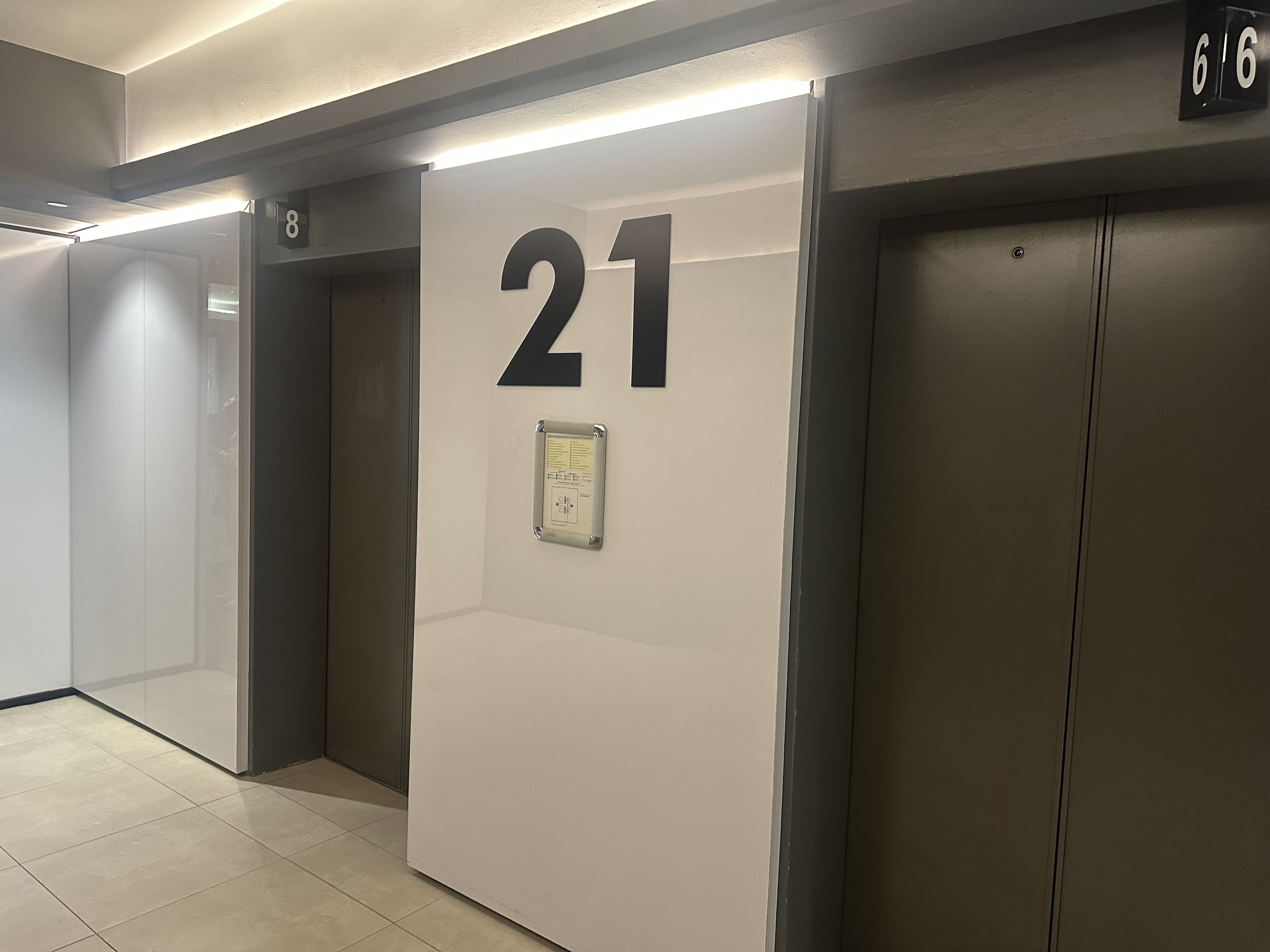 677m² Office Space to rent at 2 Long Street in Cape Town CBD