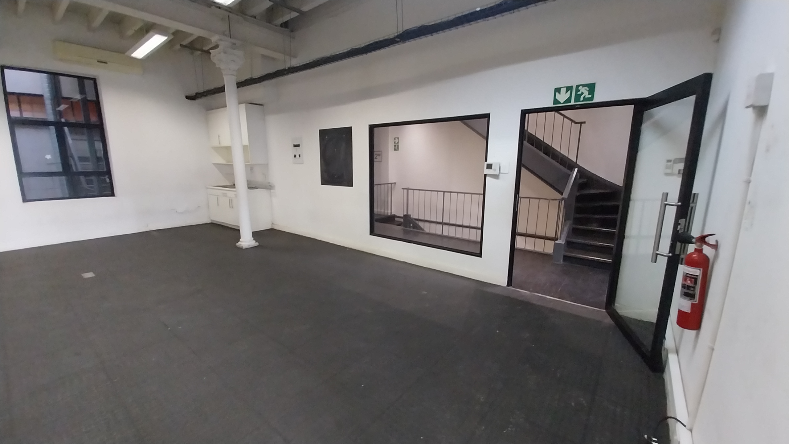 146m² Office Space to rent at 32 St Georges Mall in Cape Town CBD
