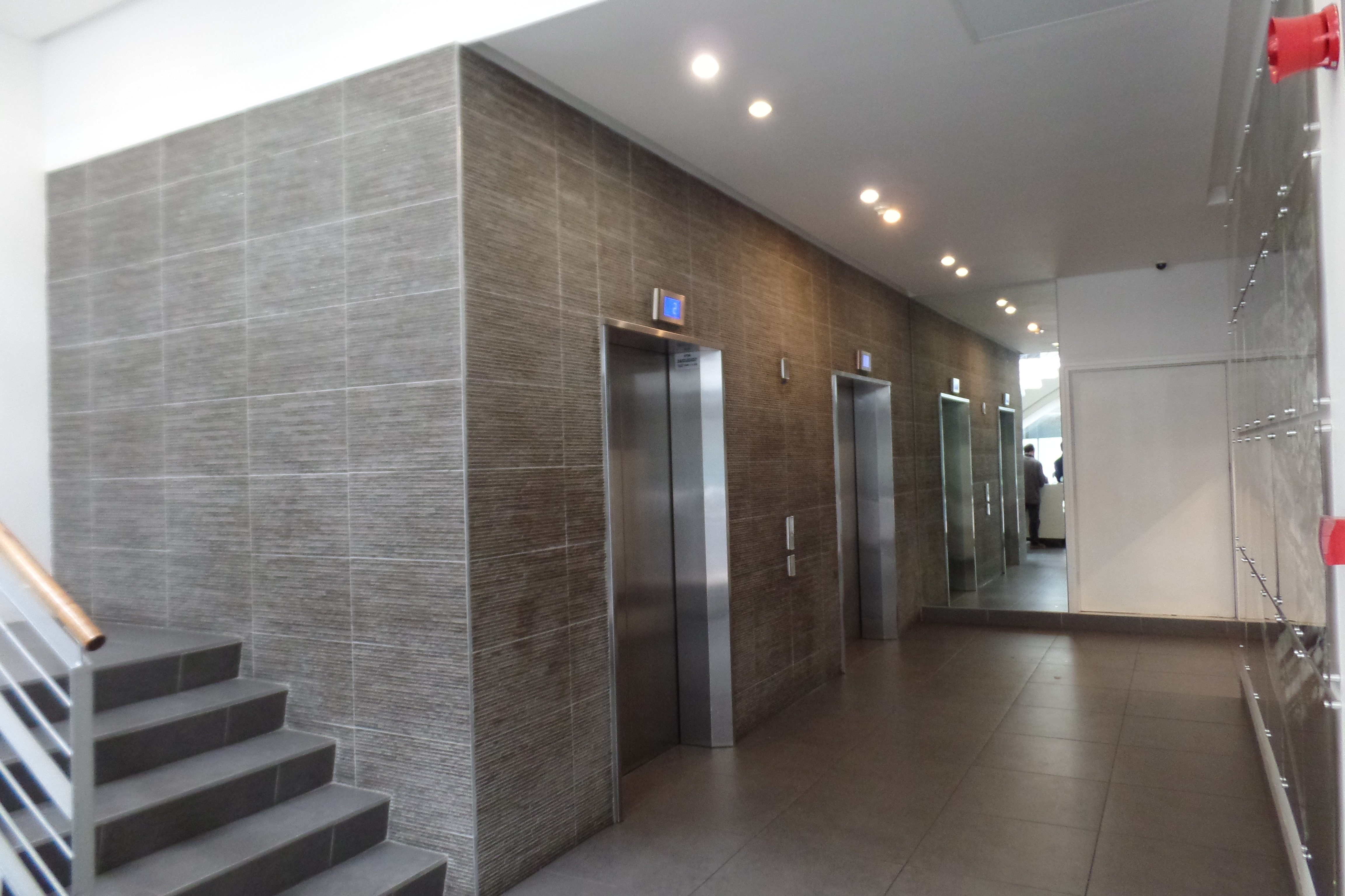 194m² Office Space to rent at 33 Martin Hammerschlag Way in Foreshore