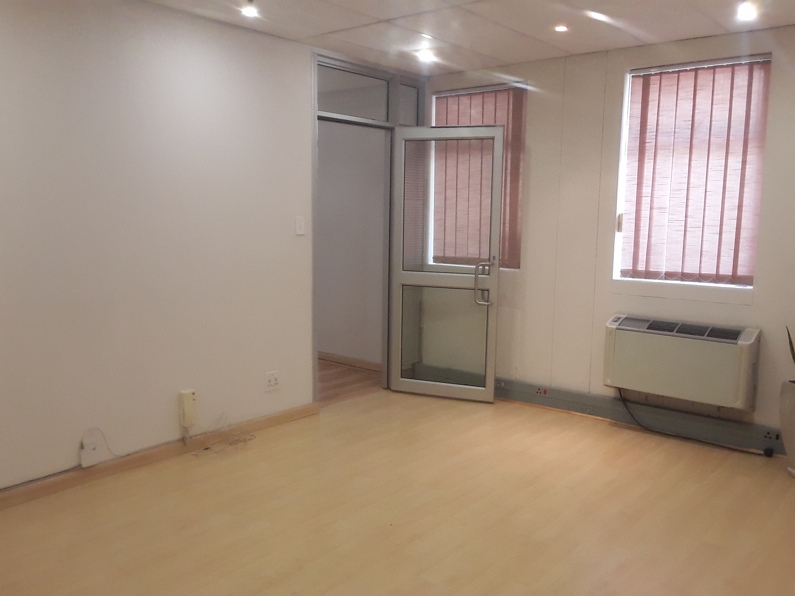 129m² Office Space to rent at 345 on Main in Ferndale