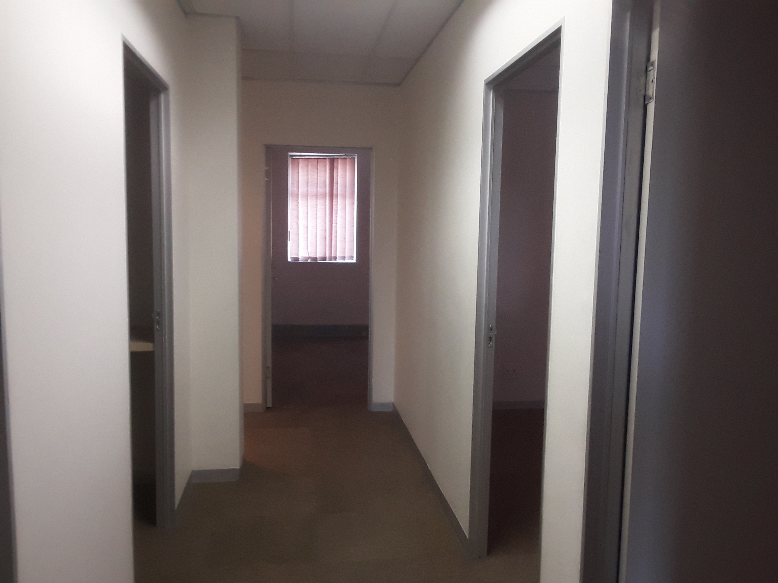 129m² Office Space to rent at 345 on Main in Ferndale