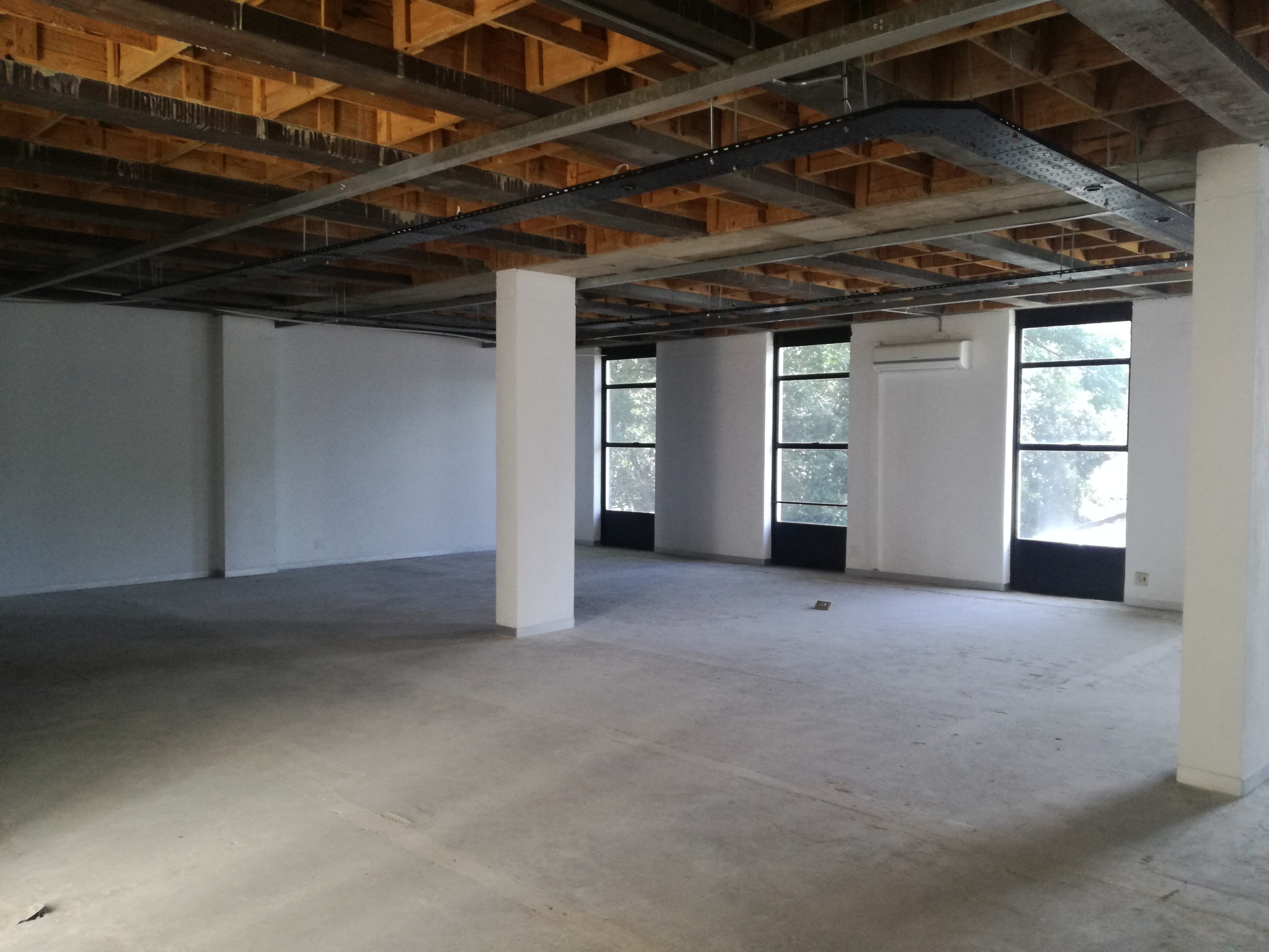 157m² Office Space to rent at 382 Jan Smuts Avenue in Craighall Park