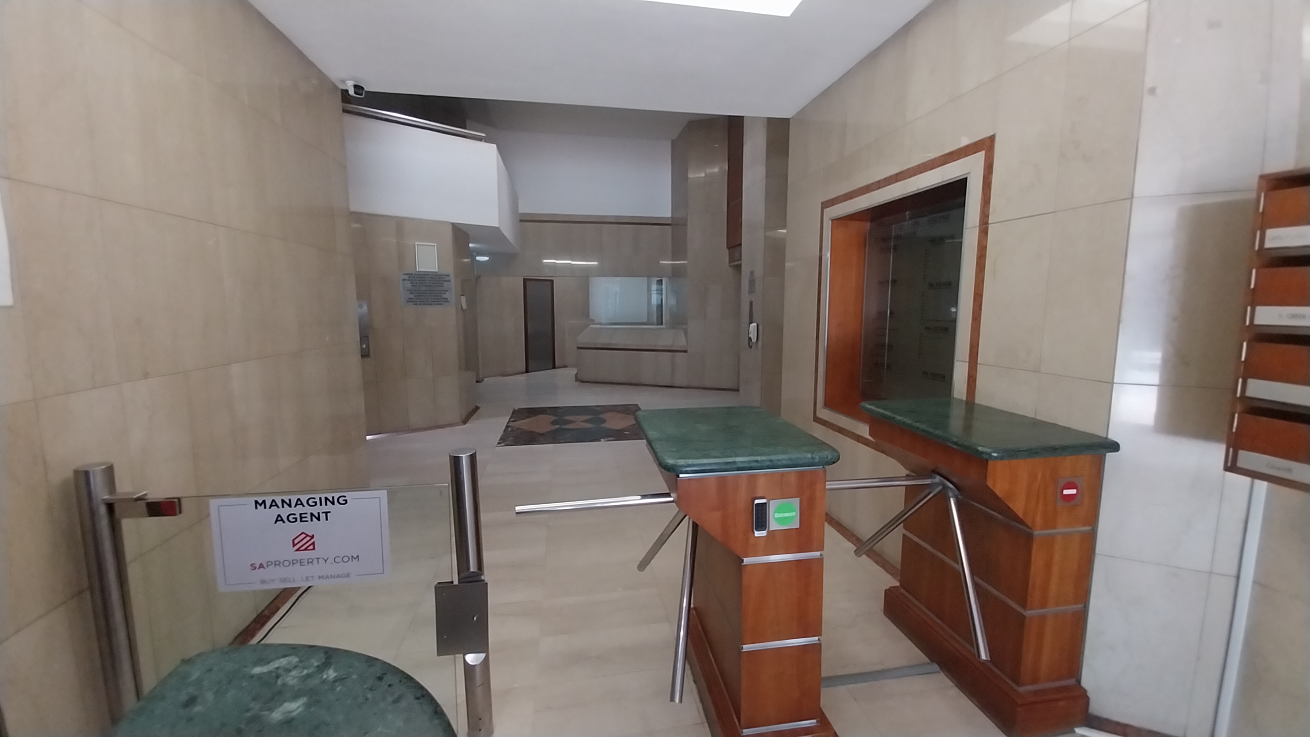 695m² Office Space to rent at 47 On Strand in Cape Town CBD