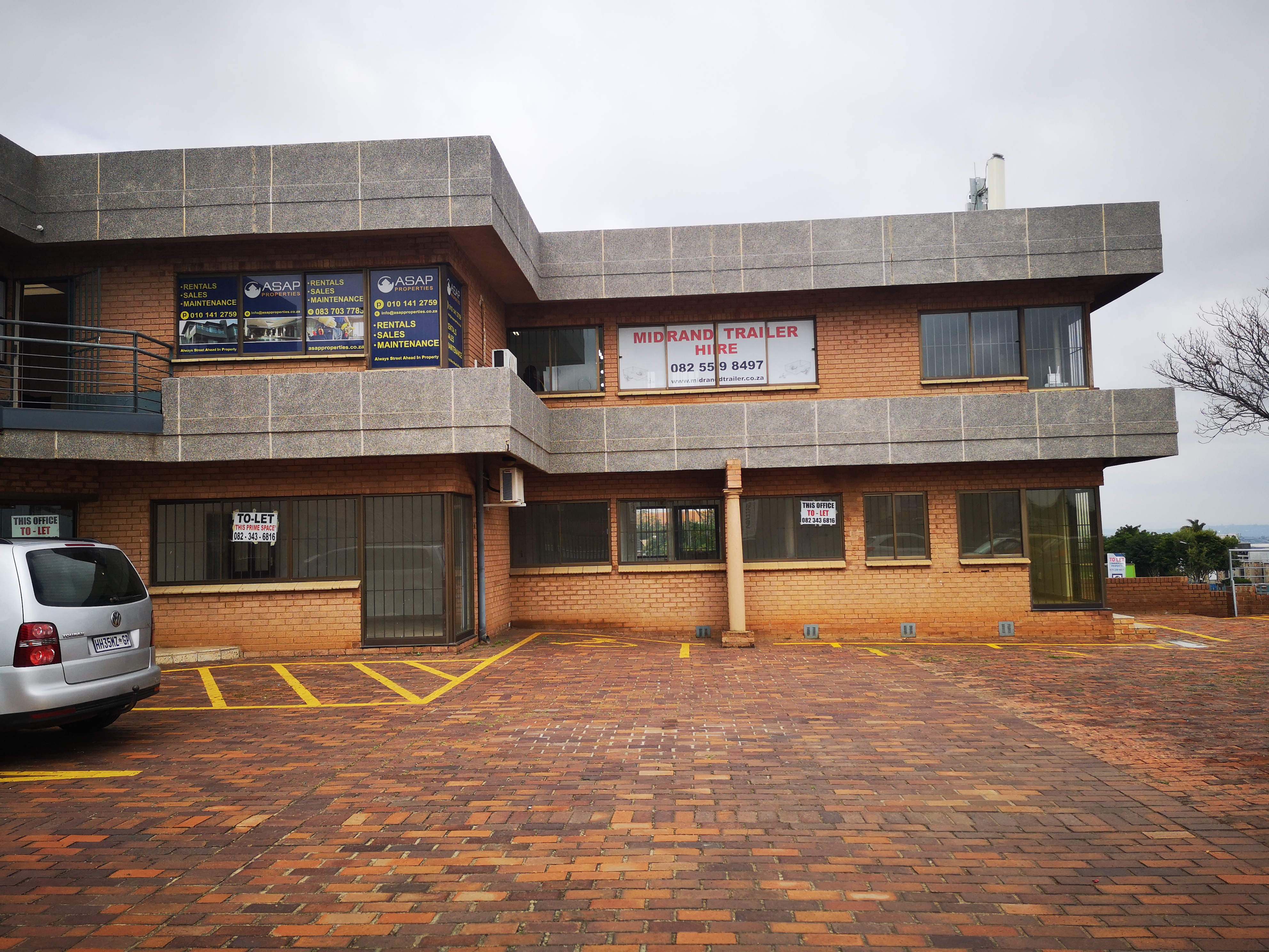 Office Space to rent at 82 Richards Drive in Midrand