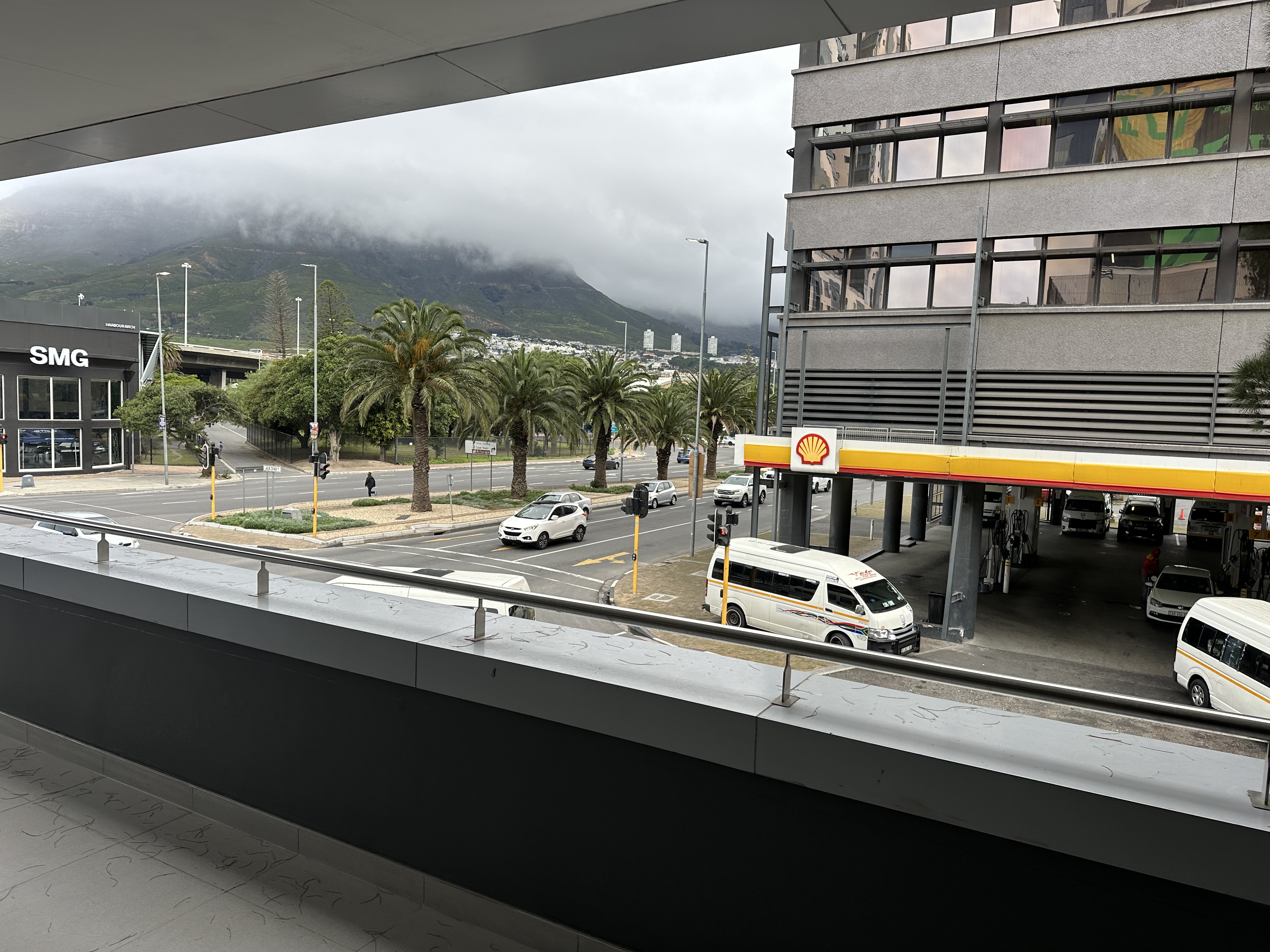 1 184m² Office Space to rent at Amber Place in Foreshore