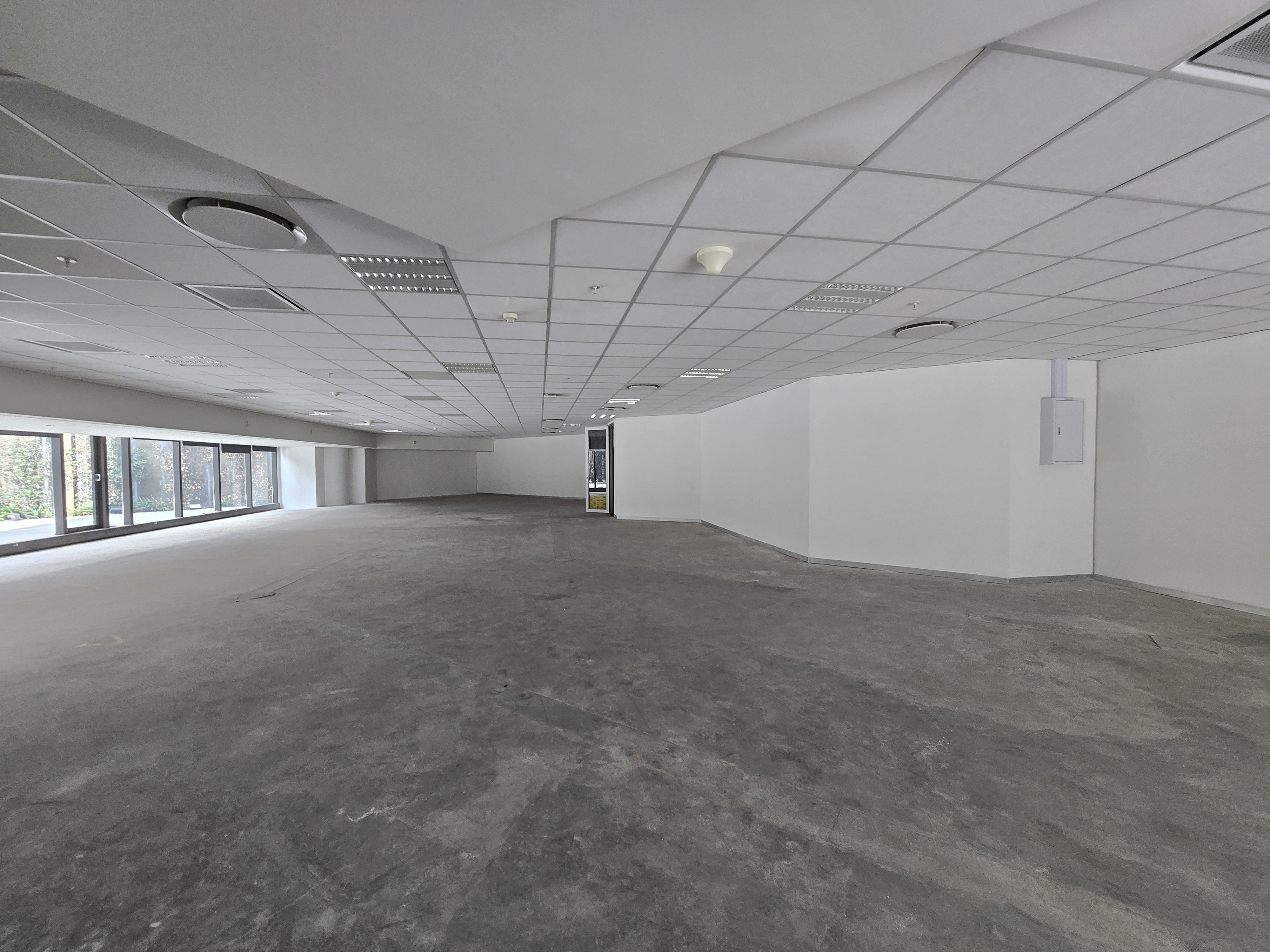 357m² Office Space to rent at Atrium on 5th in Sandton Central