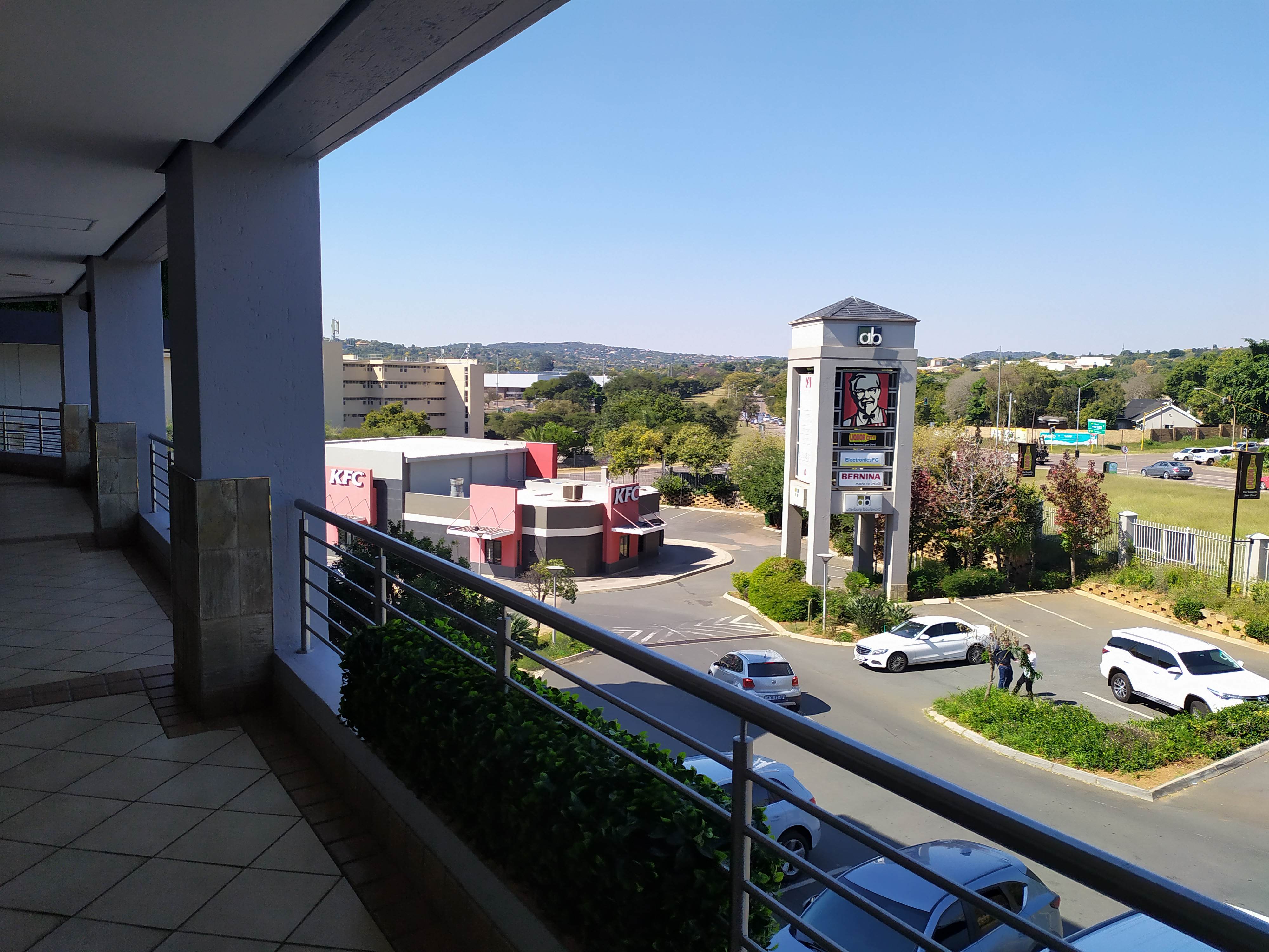 215m² Retail Shops to rent at Atterbury Boulevard in Faerie Glen