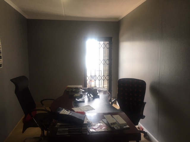 252m² Office Space to rent at Baobab Office Park in Randpark Ridge