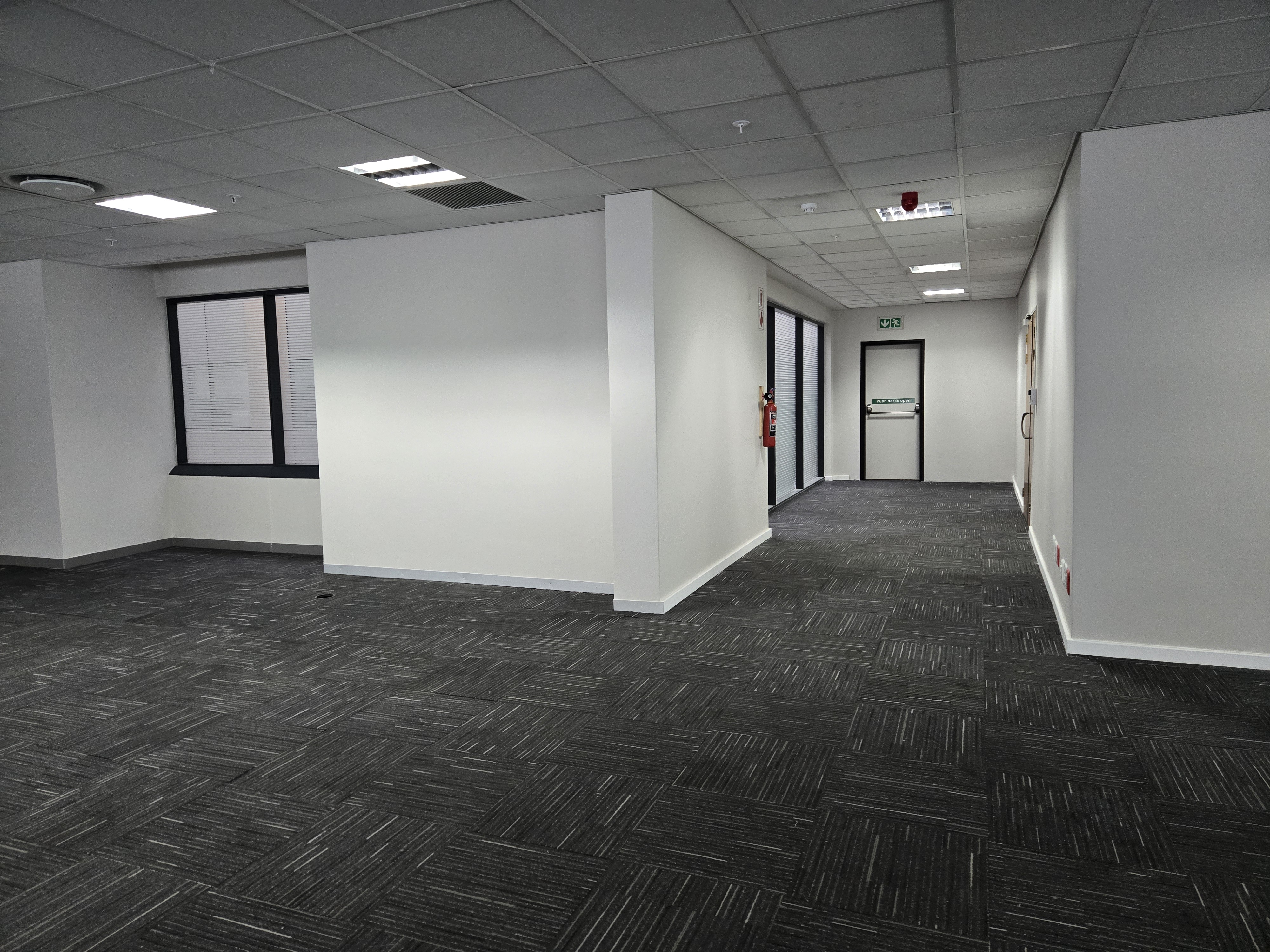 947m² Office Space to rent at Citi Bank in Sandton Central