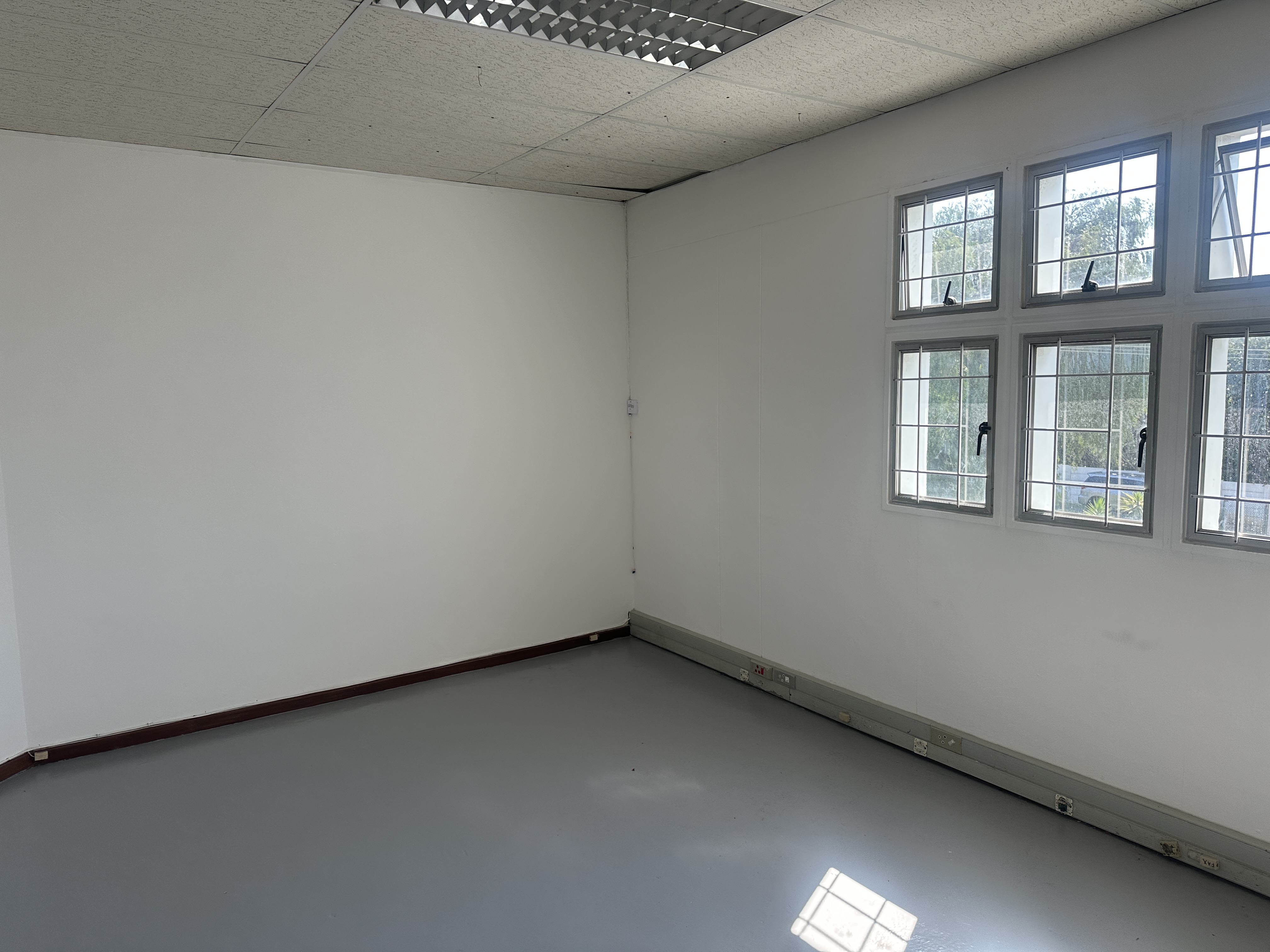 172m² Office Space to rent at Collingwood Place in Observatory