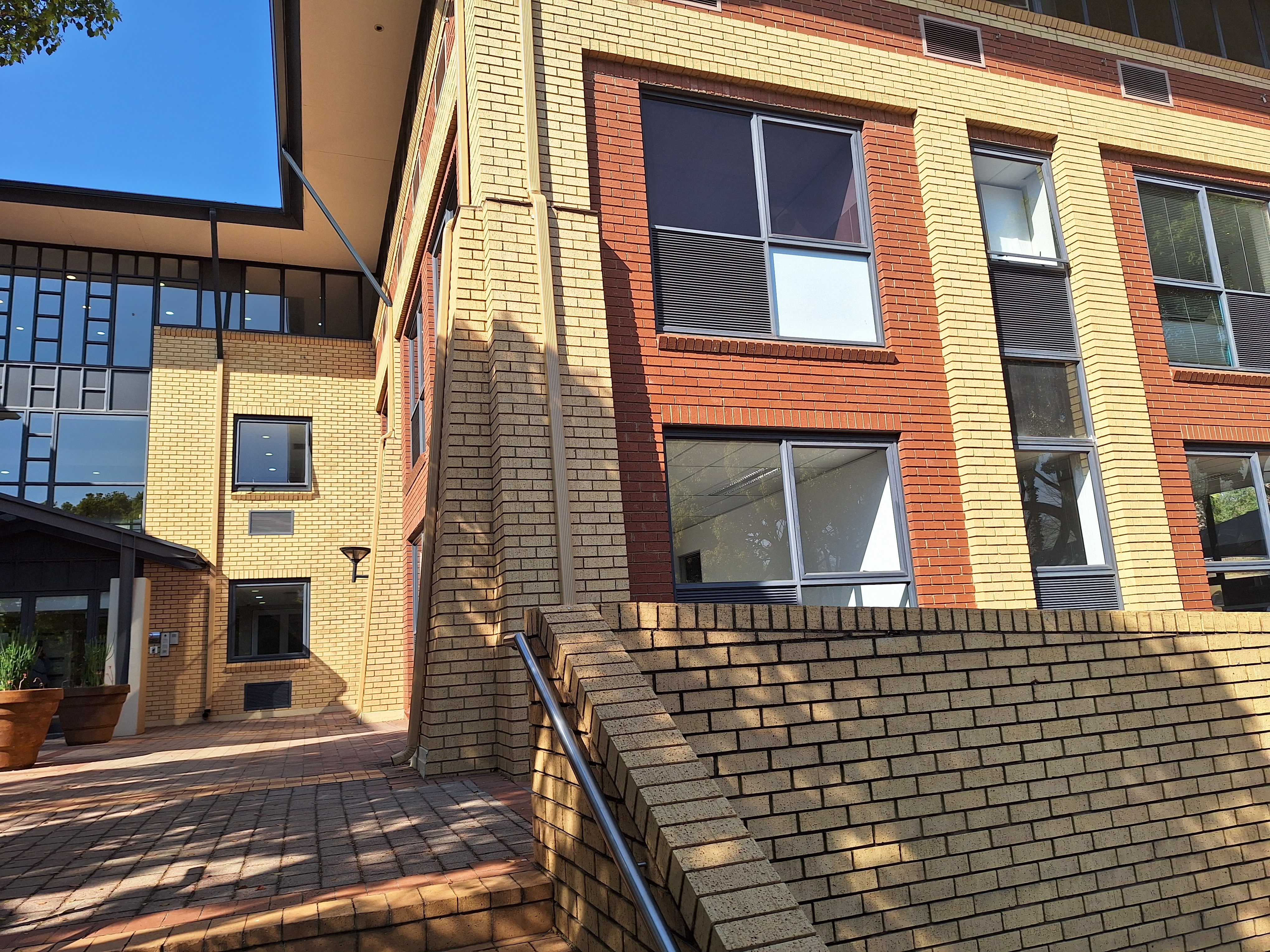 Retail Shops to rent at Constantia Office Park in Constantia Kloof
