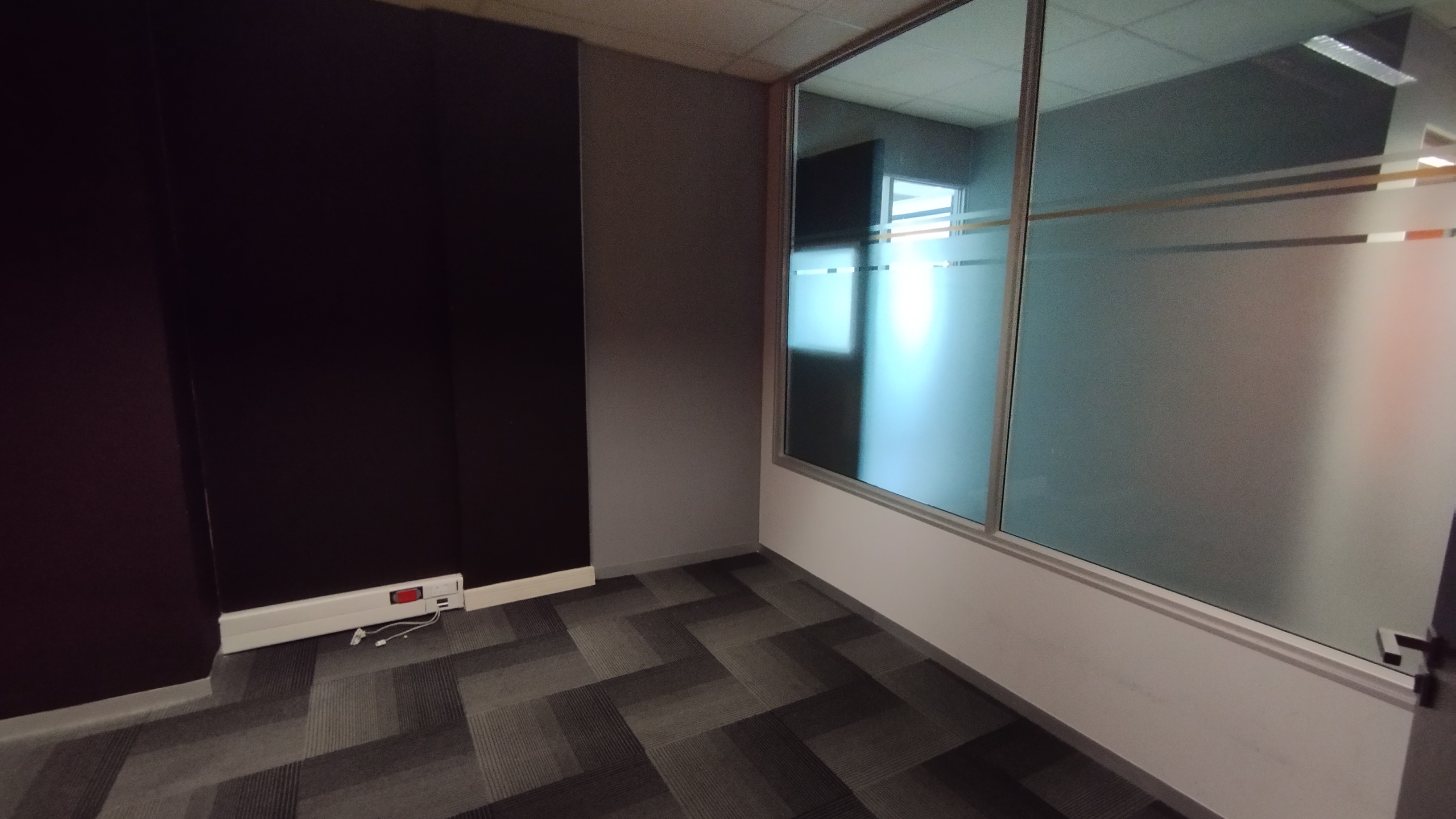 Office Space to rent at Corobay Corner in Menlyn