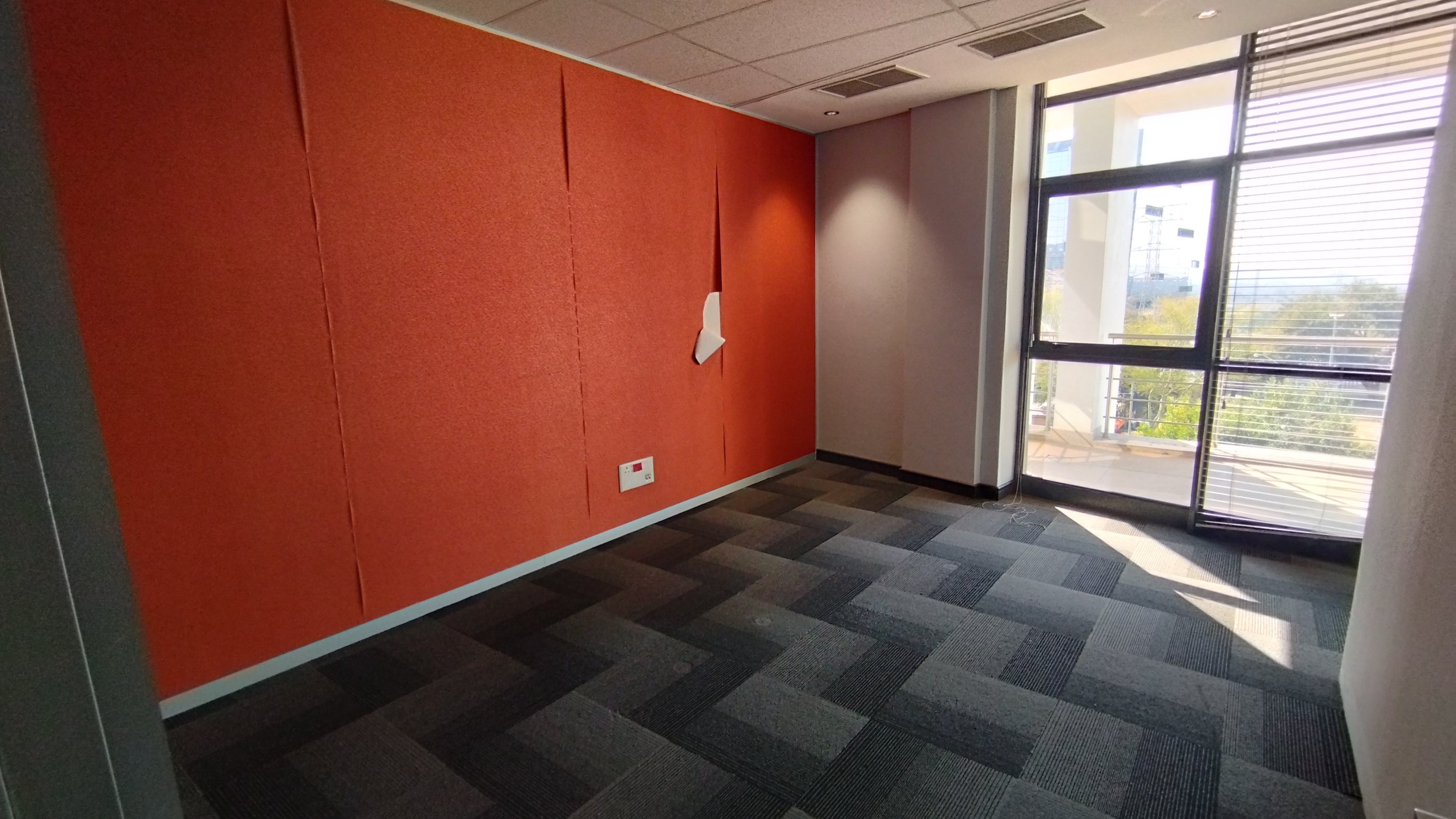 Office Space to rent at Corobay Corner in Menlyn
