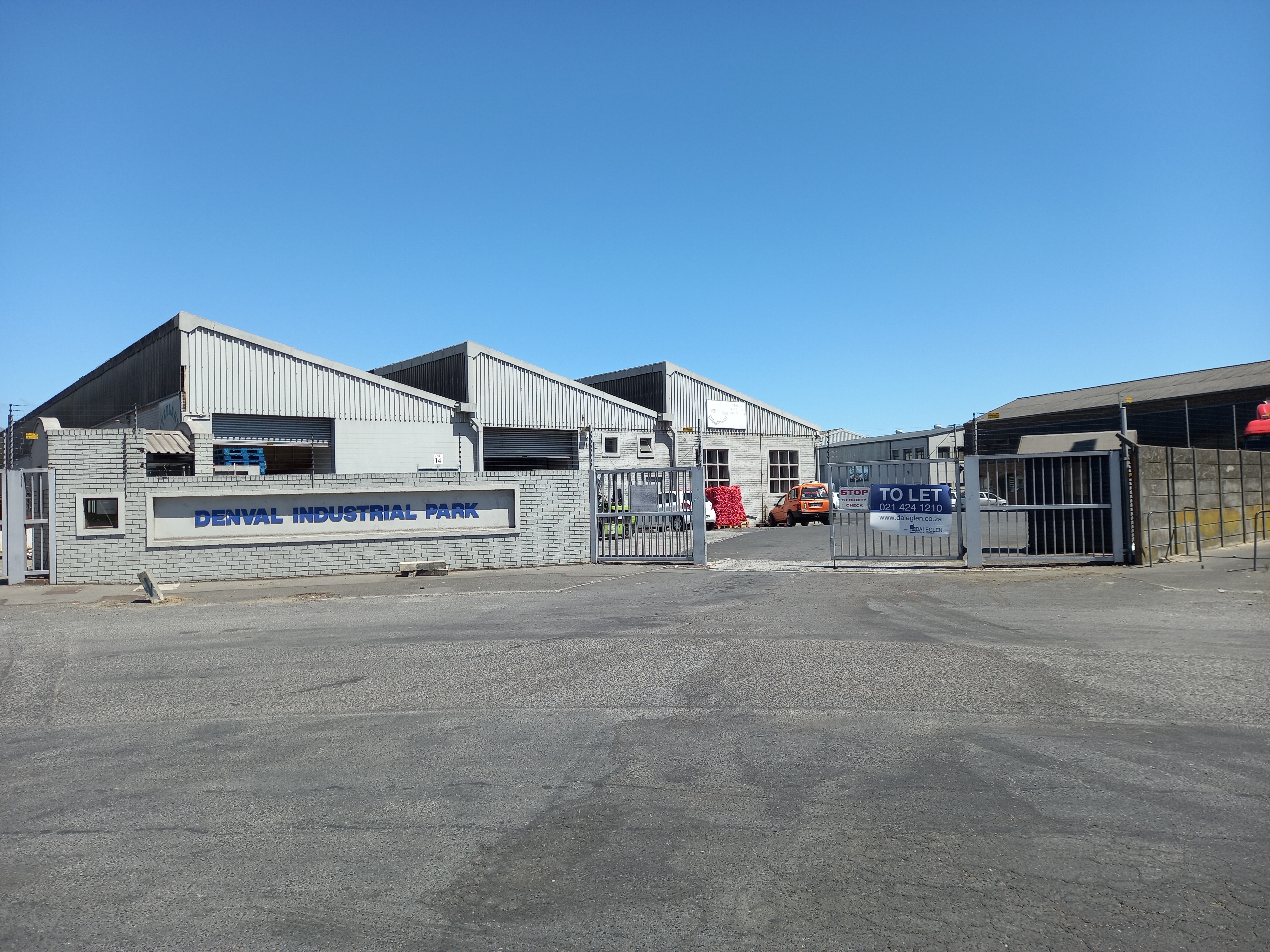 Warehouse to rent at Denval Industrial Park in Epping Industrial