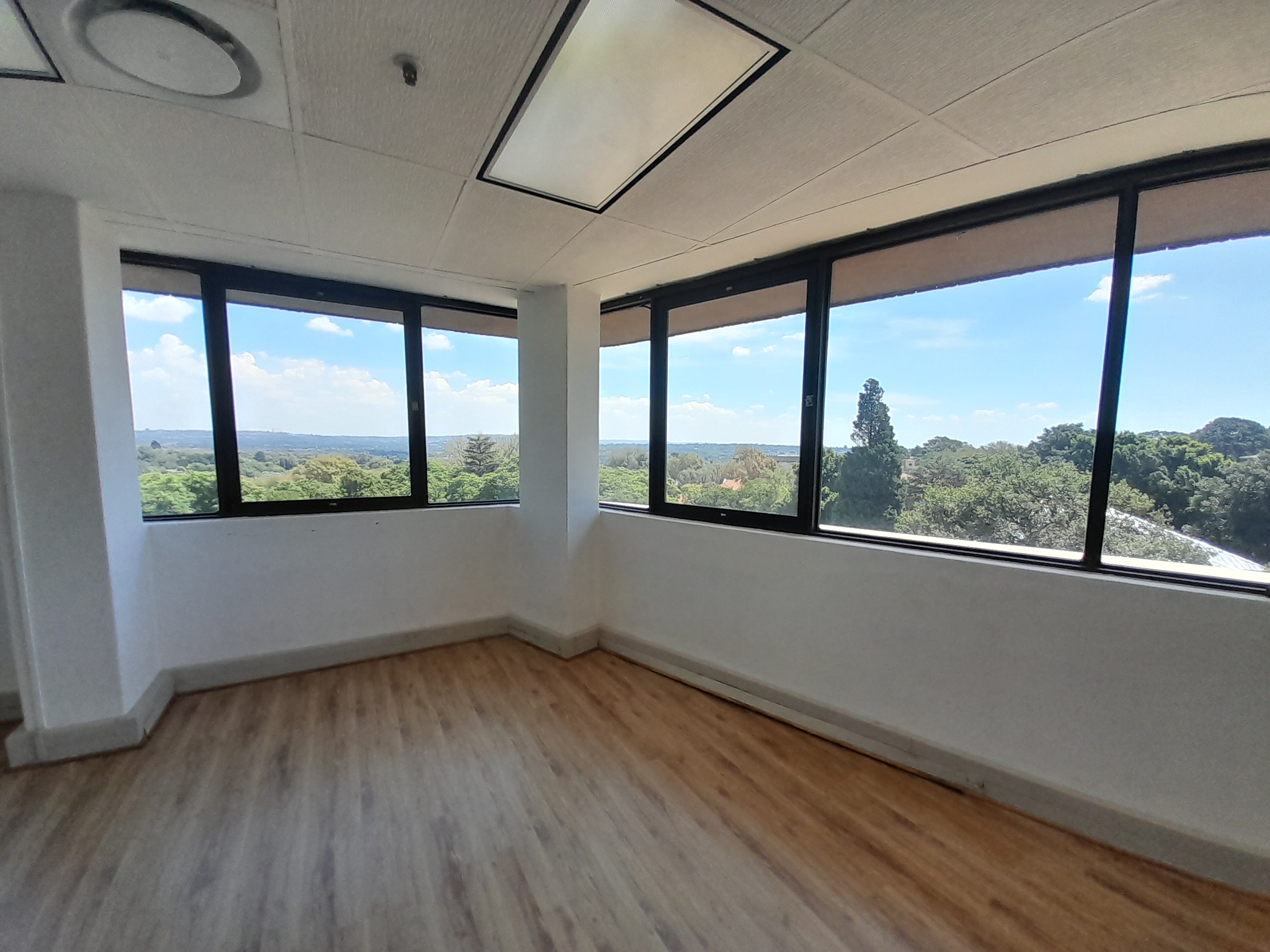 143m² Office Space to rent at Dunkeld West Centre in Dunkeld