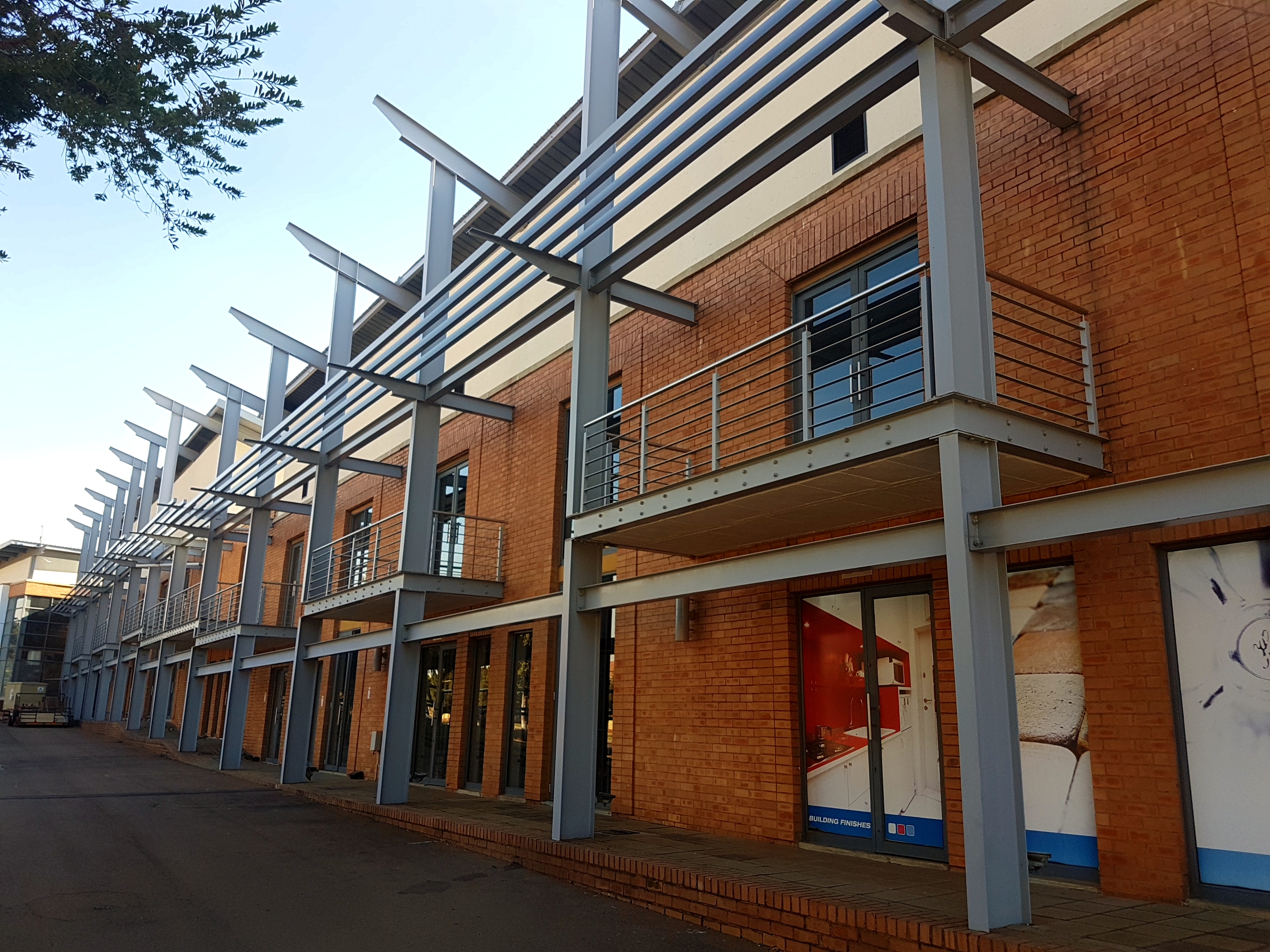 Warehouse to rent at Eco Square in Highveld Techno Park