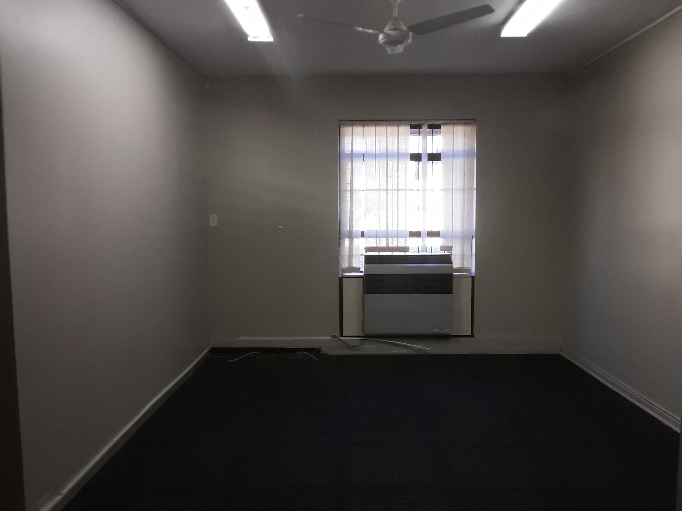 305m² Office Space to rent at Ferndale Mews in Ferndale
