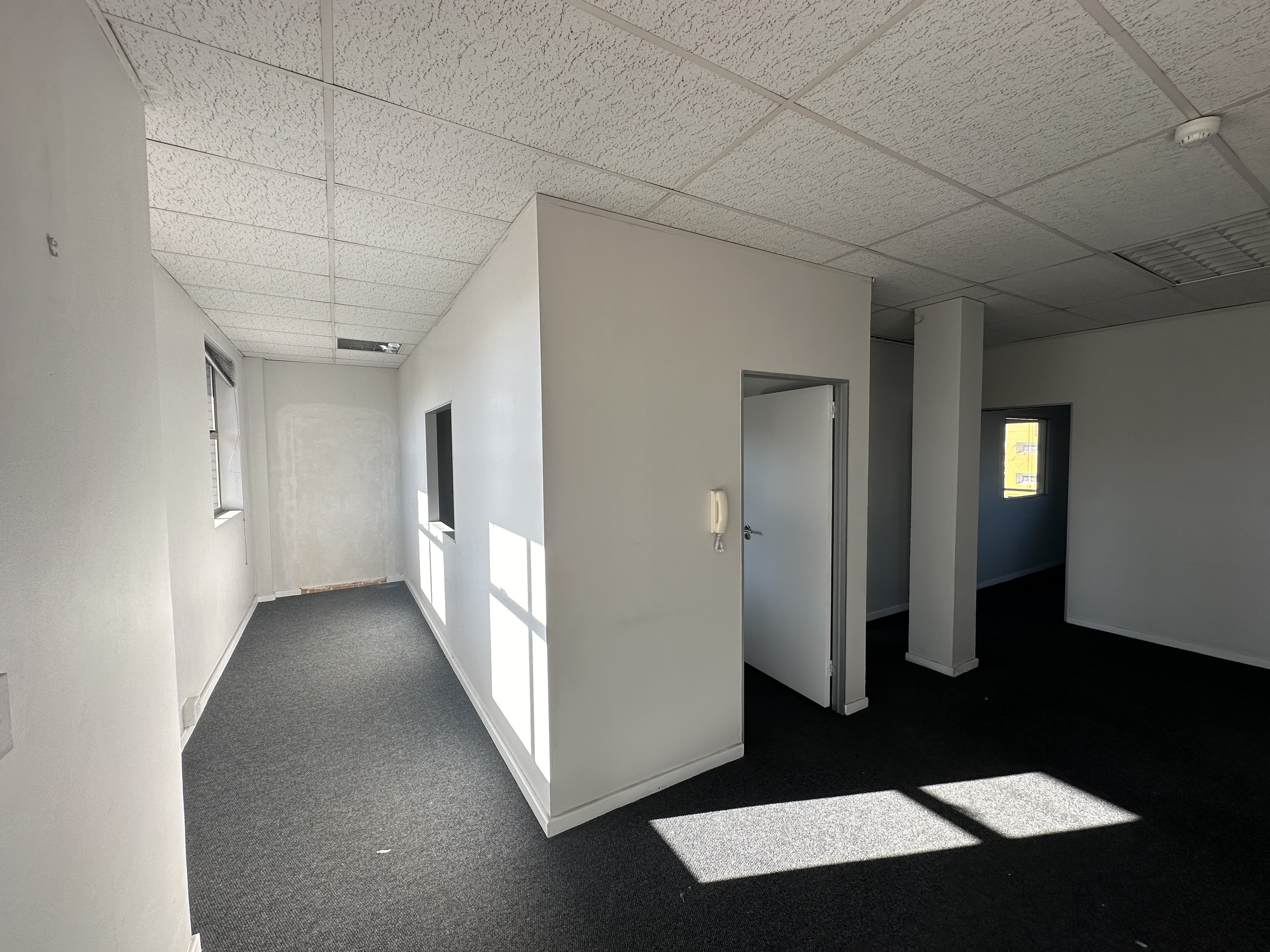 100m² Office Space to rent at Frazzitta Business Park - Milnerton in Marconi Beam