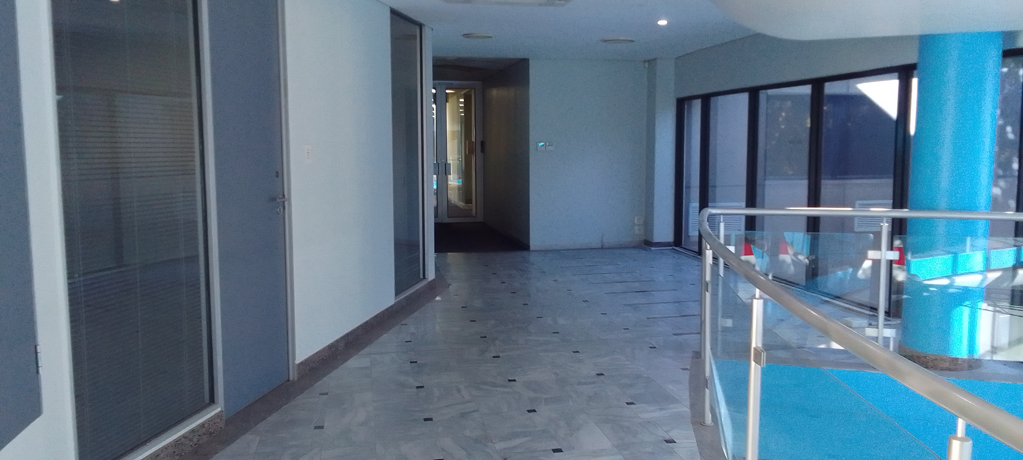 Warehouse to rent at Glomail Head Office in Vorna Valley