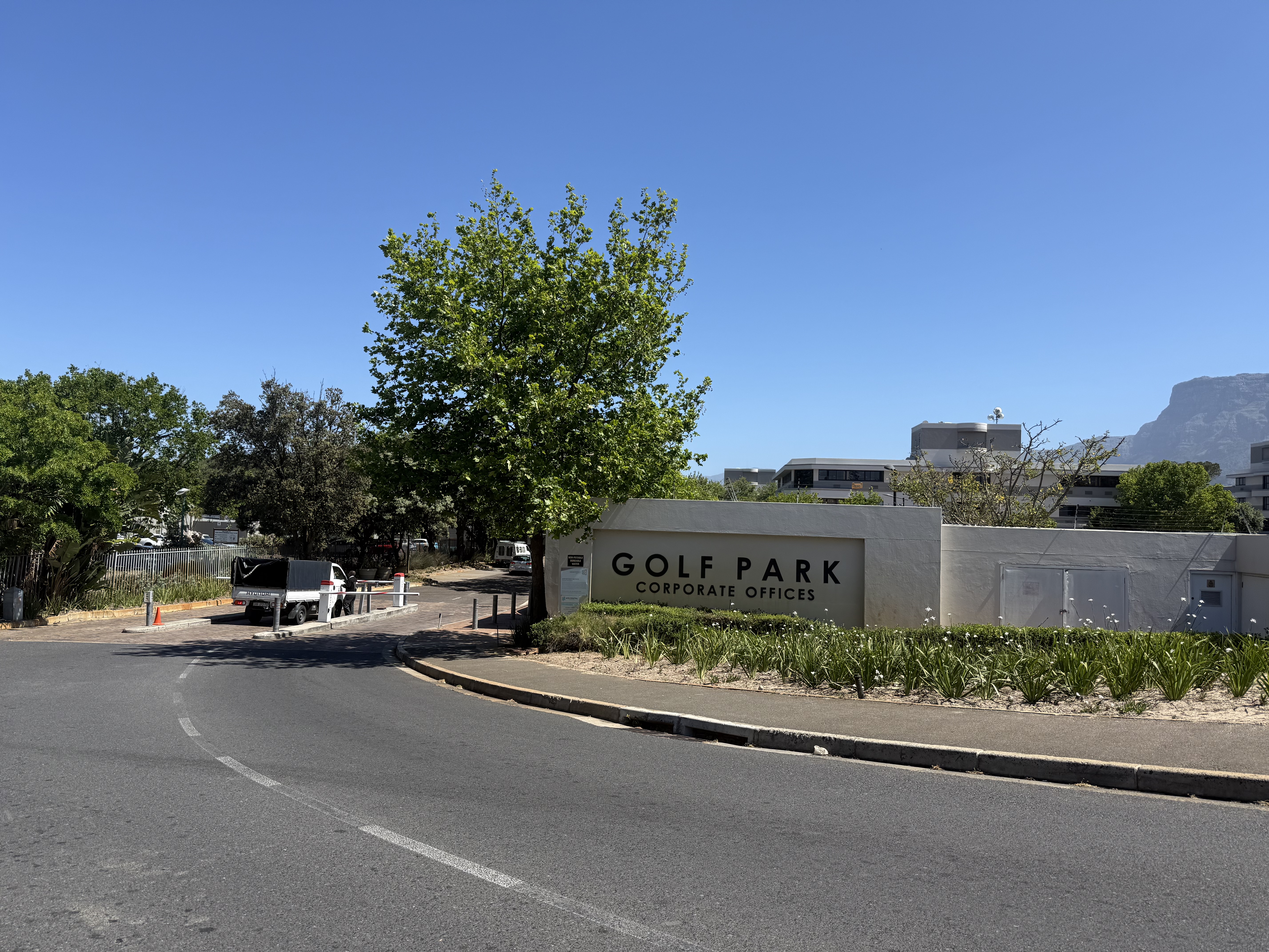 Office Space to rent at Golf Park in Mowbray