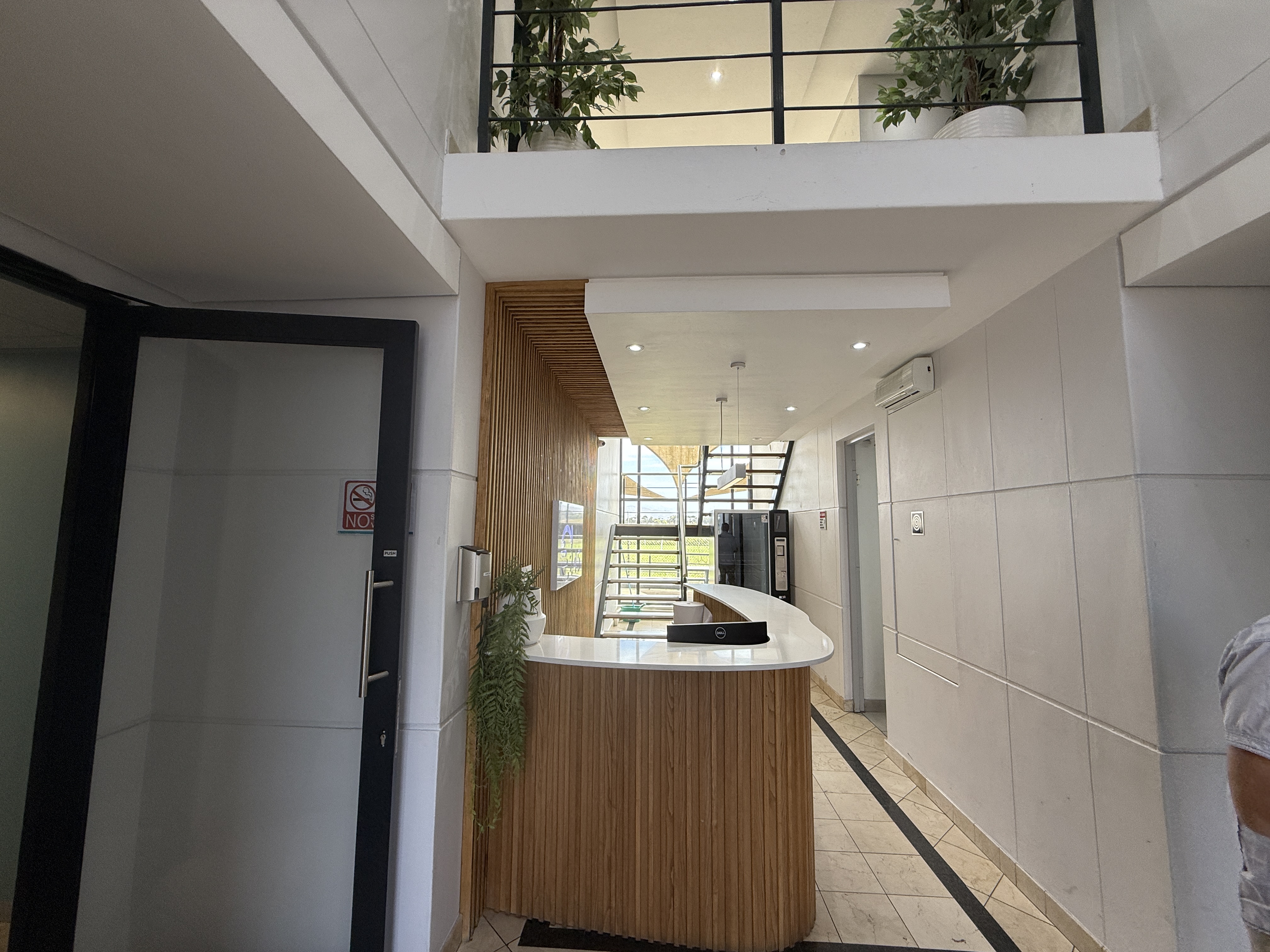 544m² Office Space to rent at Greenford Office Estate Phase 1 in Kenilworth