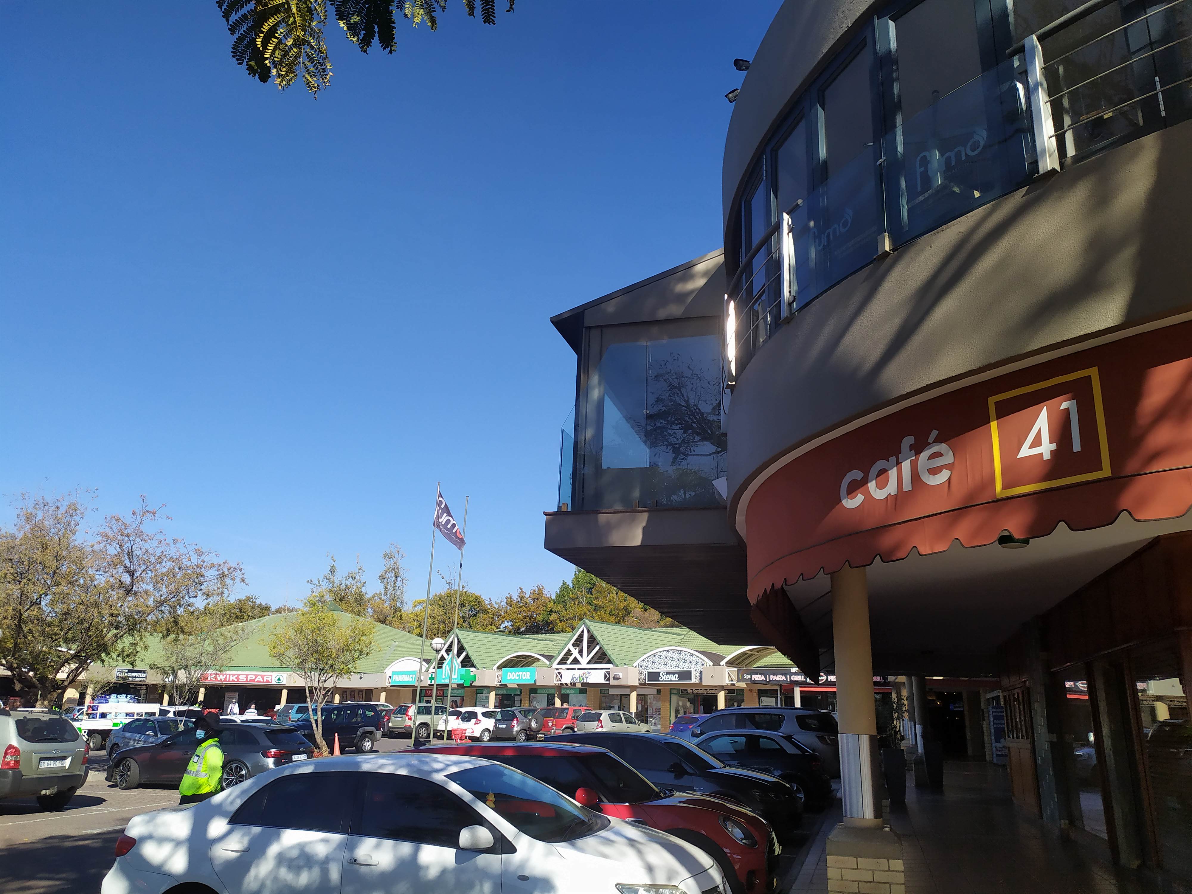 Retail Shops to rent at Groenkloof Plaza in Nieuw Muckleneuk