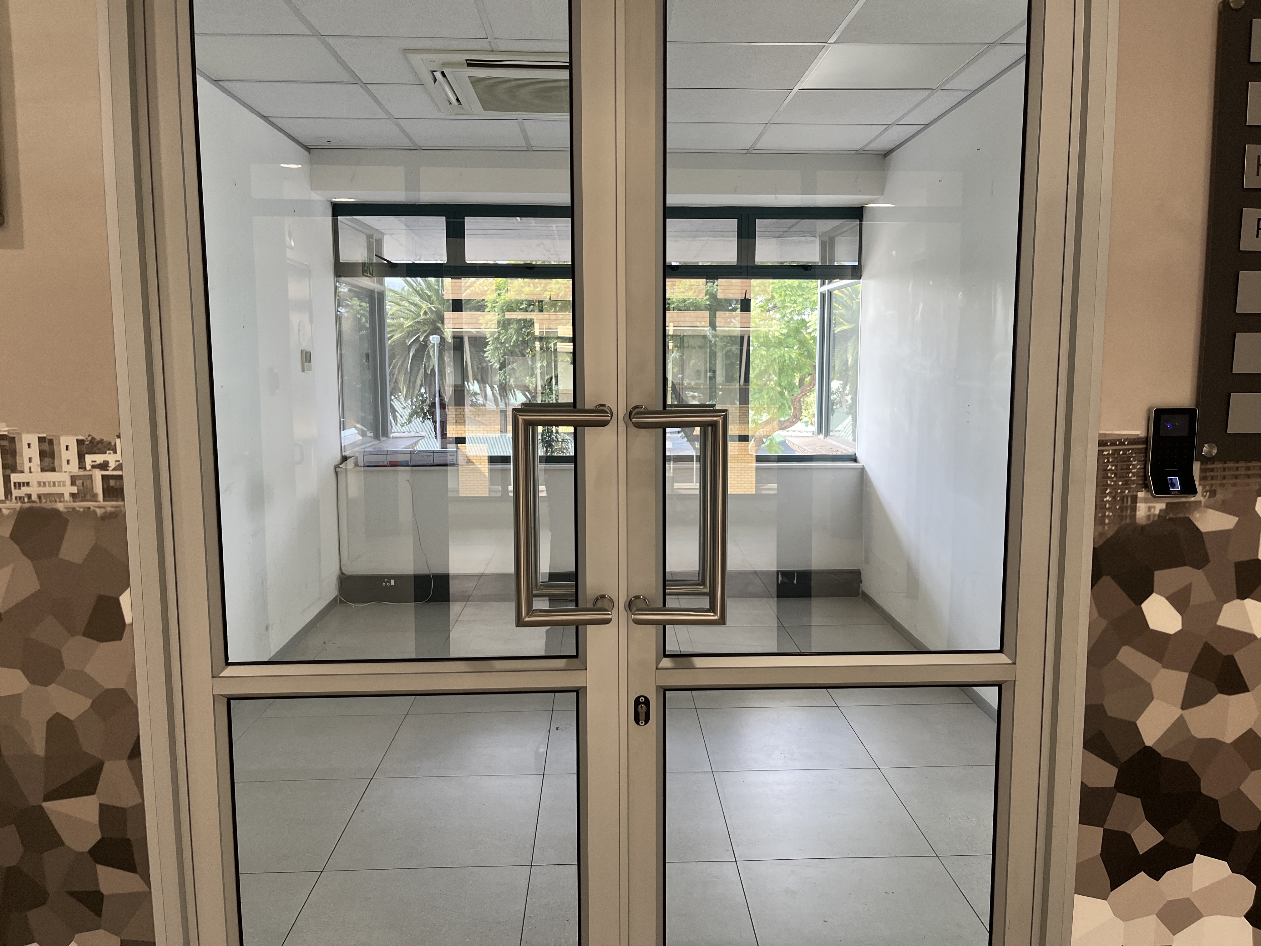 261m² Office Space to rent at 371 Rivonia Boulevard in Rivonia