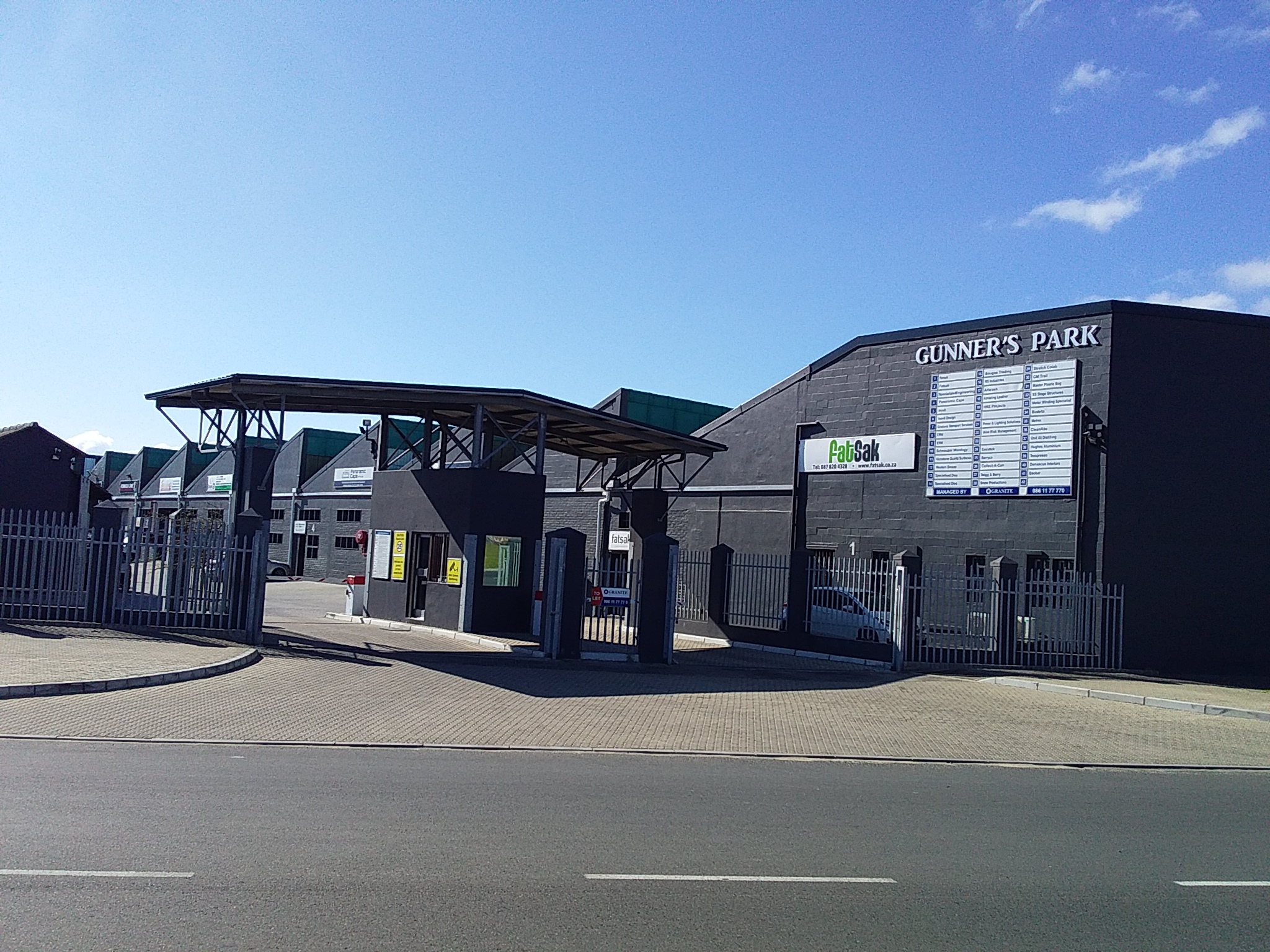 420m² Warehouse to rent at Gunners Factory Park in Epping Industrial