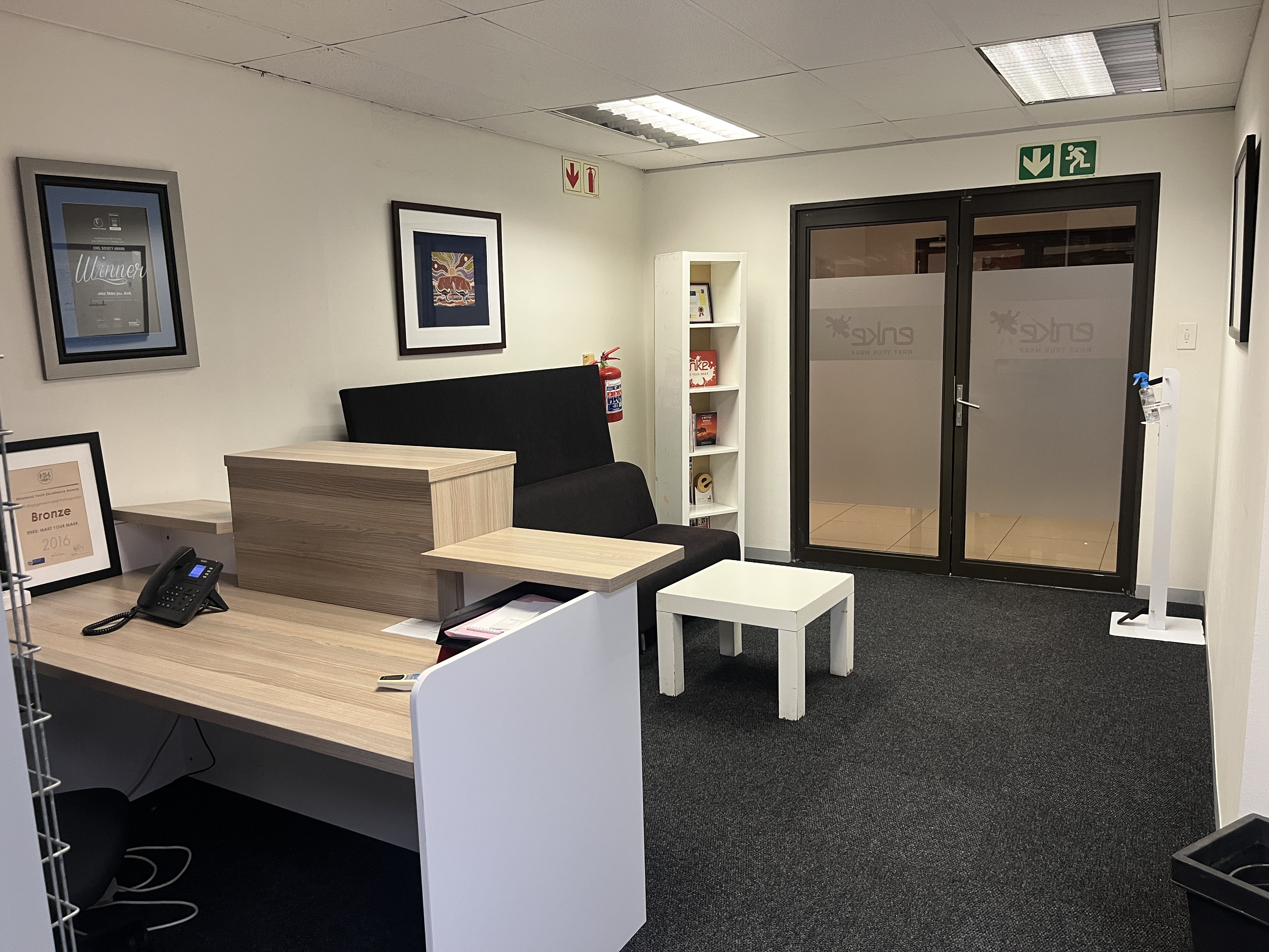150m² Office Space to rent at Hurlingham Office Park in Hurlingham