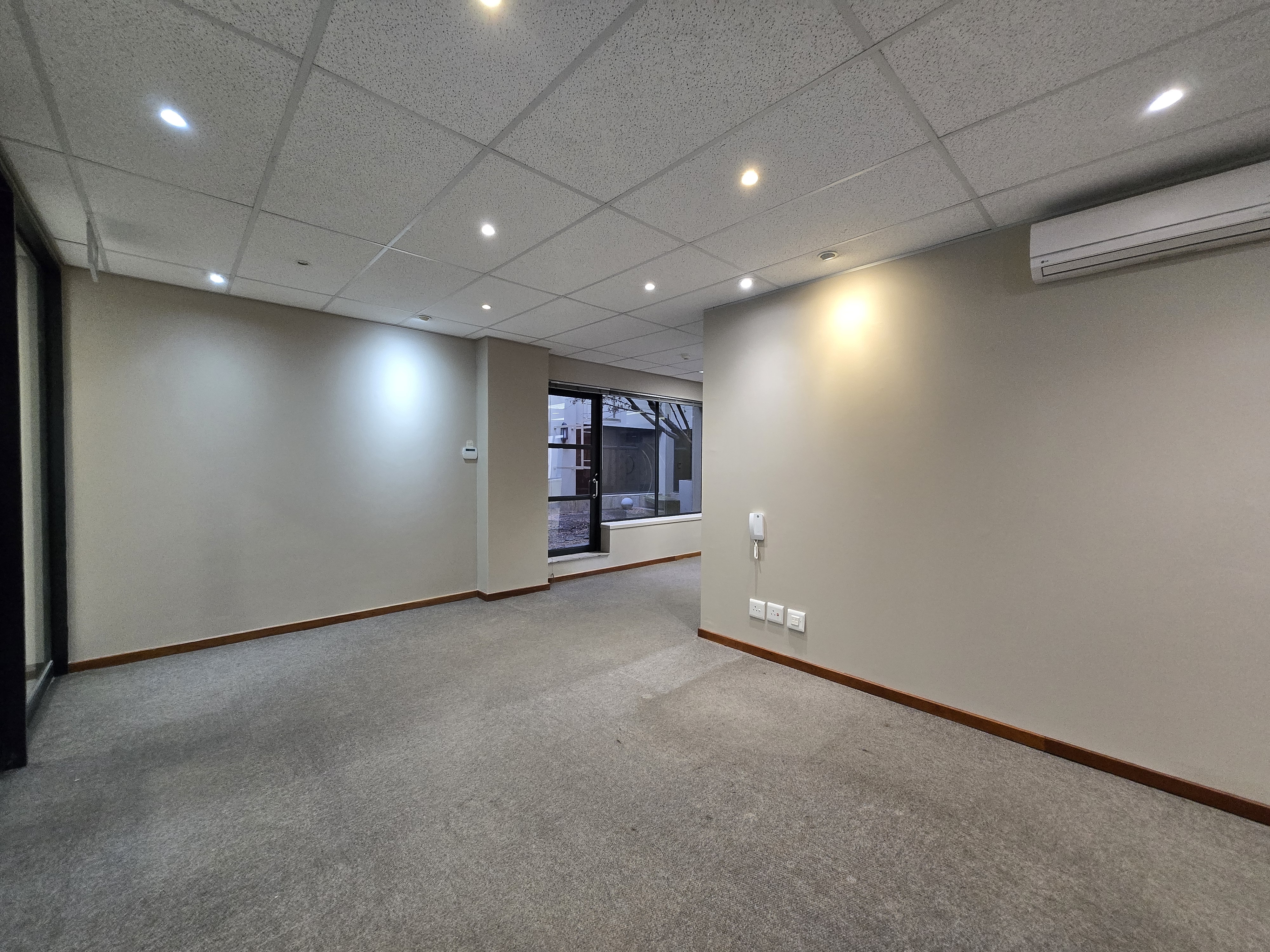 515m² Office Space to rent at Inanda Greens in Sandton Central