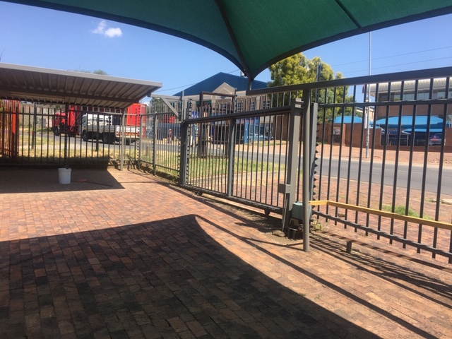 Warehouse to rent at Investment Property - Kya Sands in Kya Sand