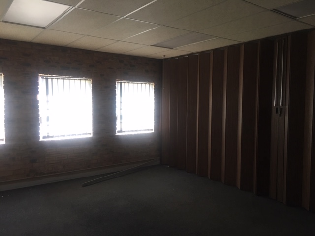 Warehouse to rent at Investment Property - Kya Sands in Kya Sand