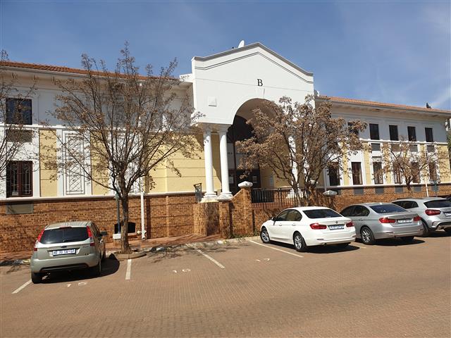 Office Space to rent at Iparioli Office Park in Hatfield