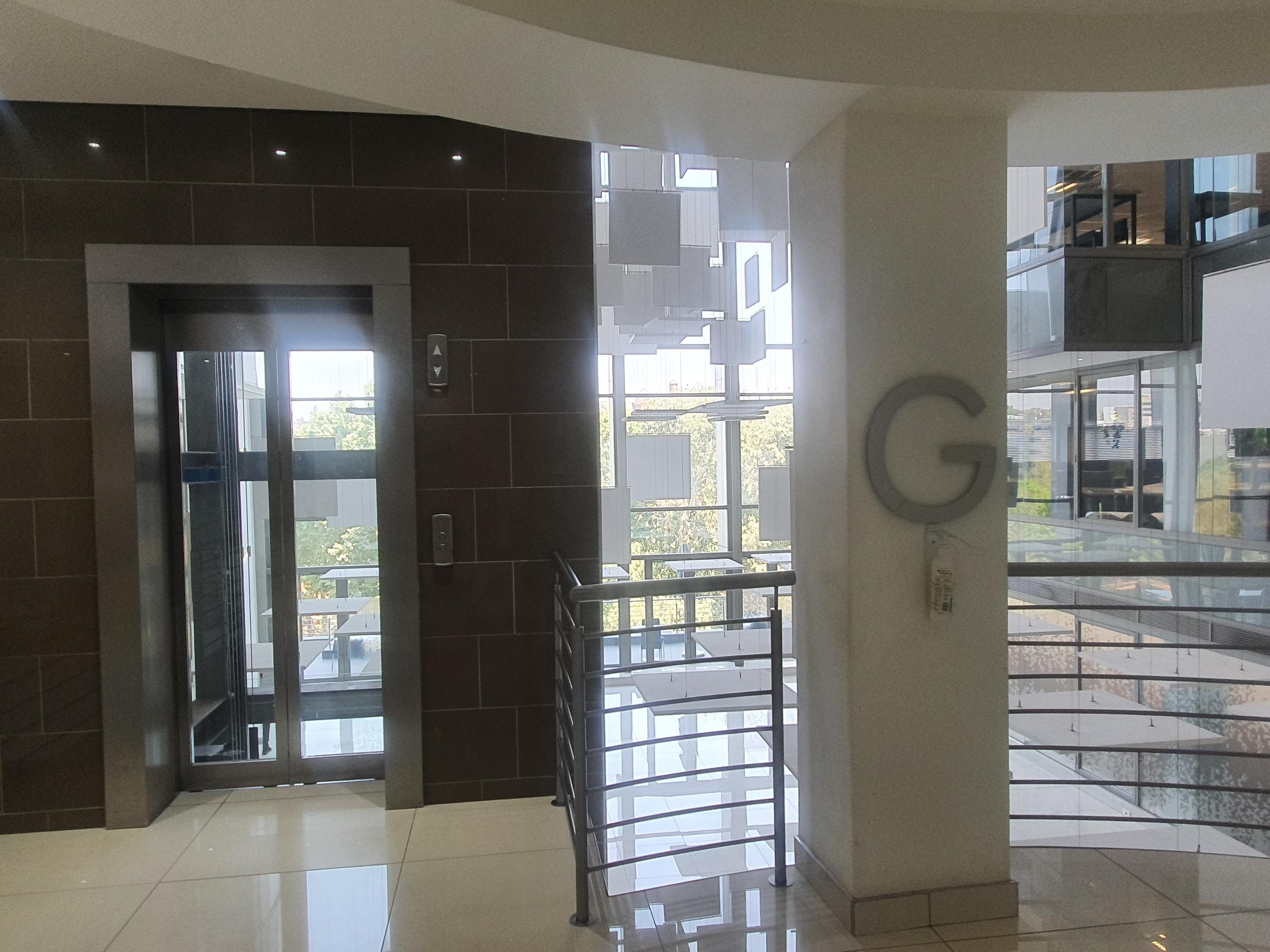 Office Space to rent at Lakeside 3 in Central Centurion