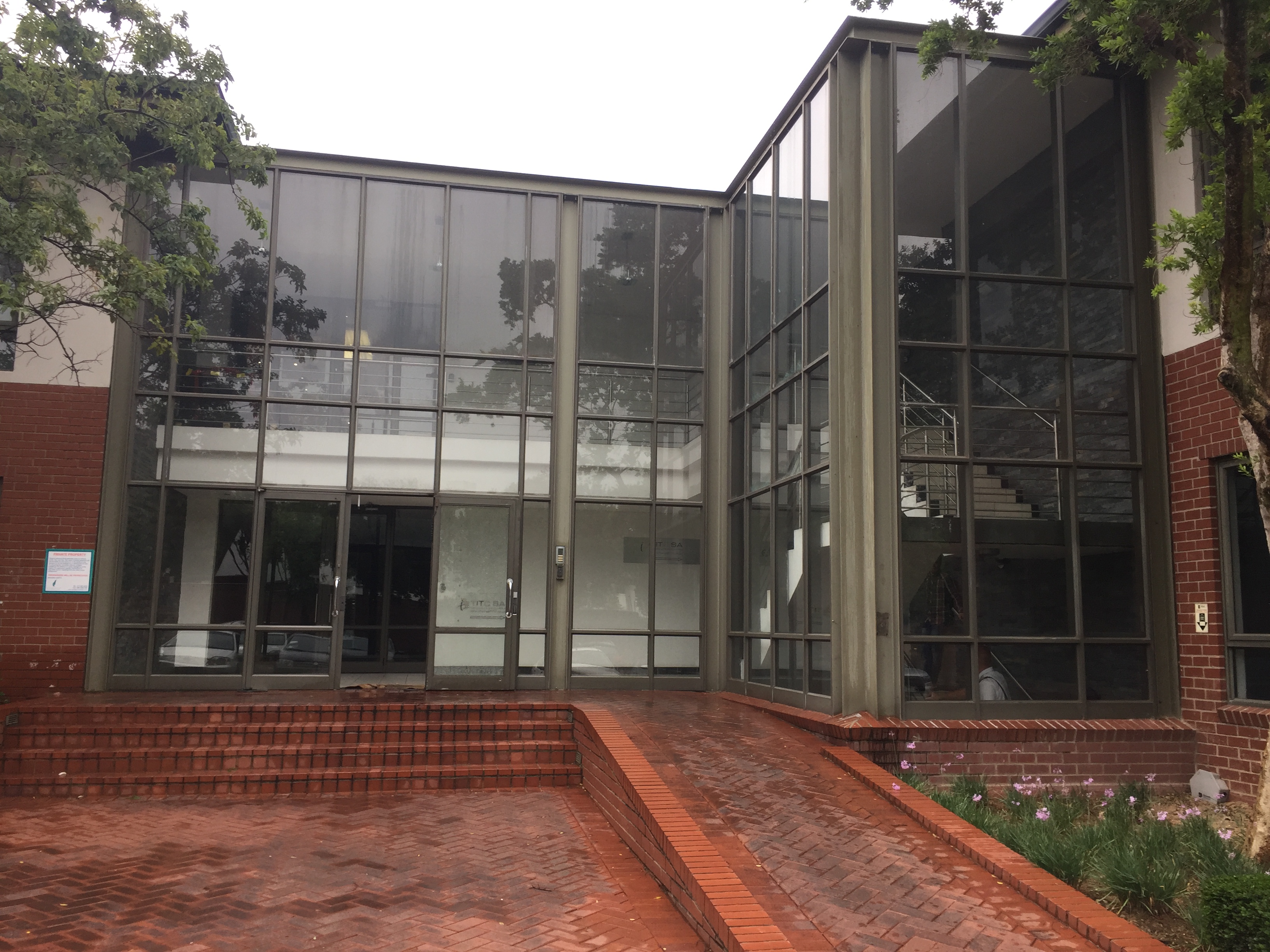 Office Space to rent at Leslie Office Park in Fourways