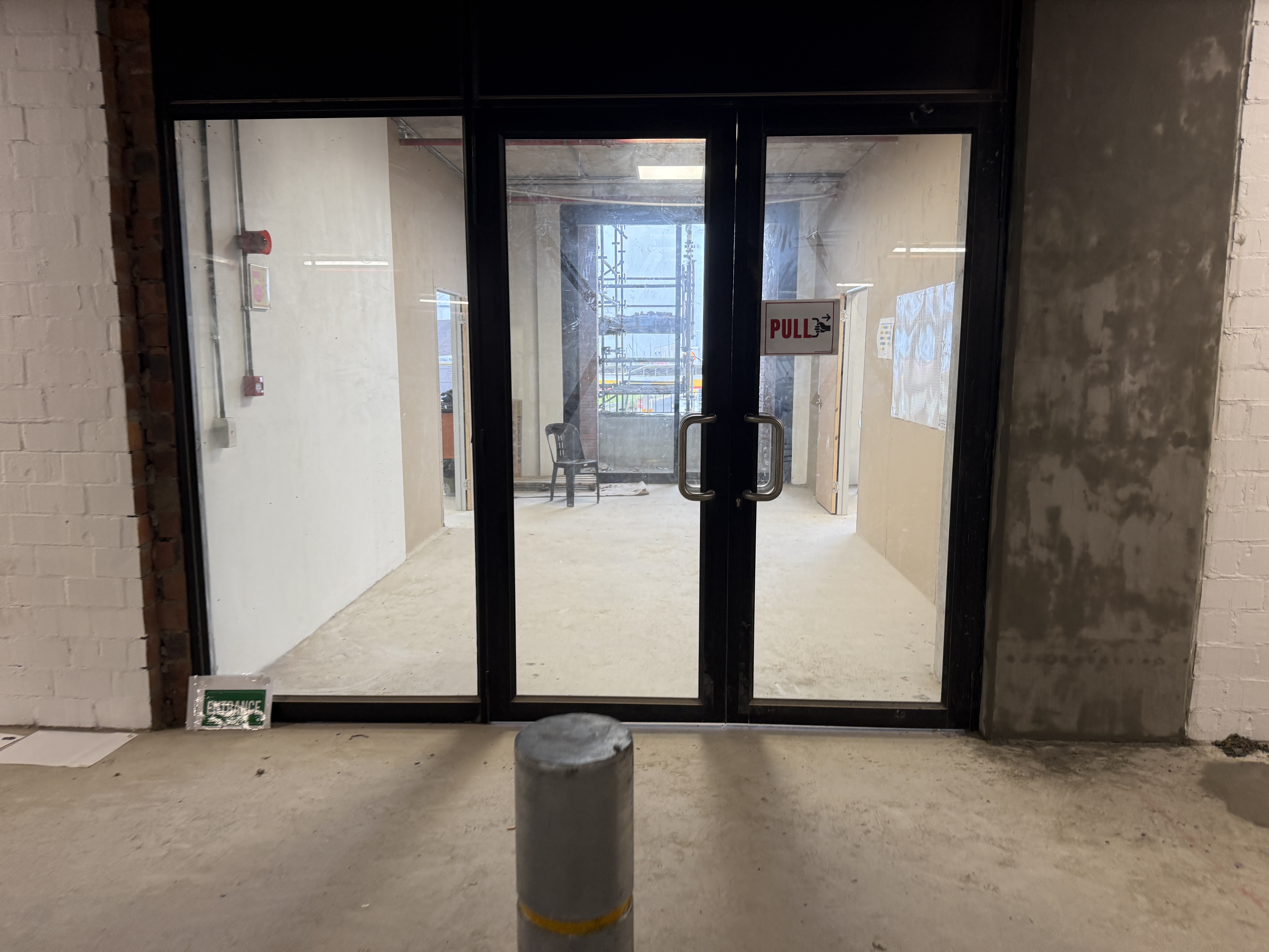 187m² Office Space to rent at Maritime Place in Paarden Eiland