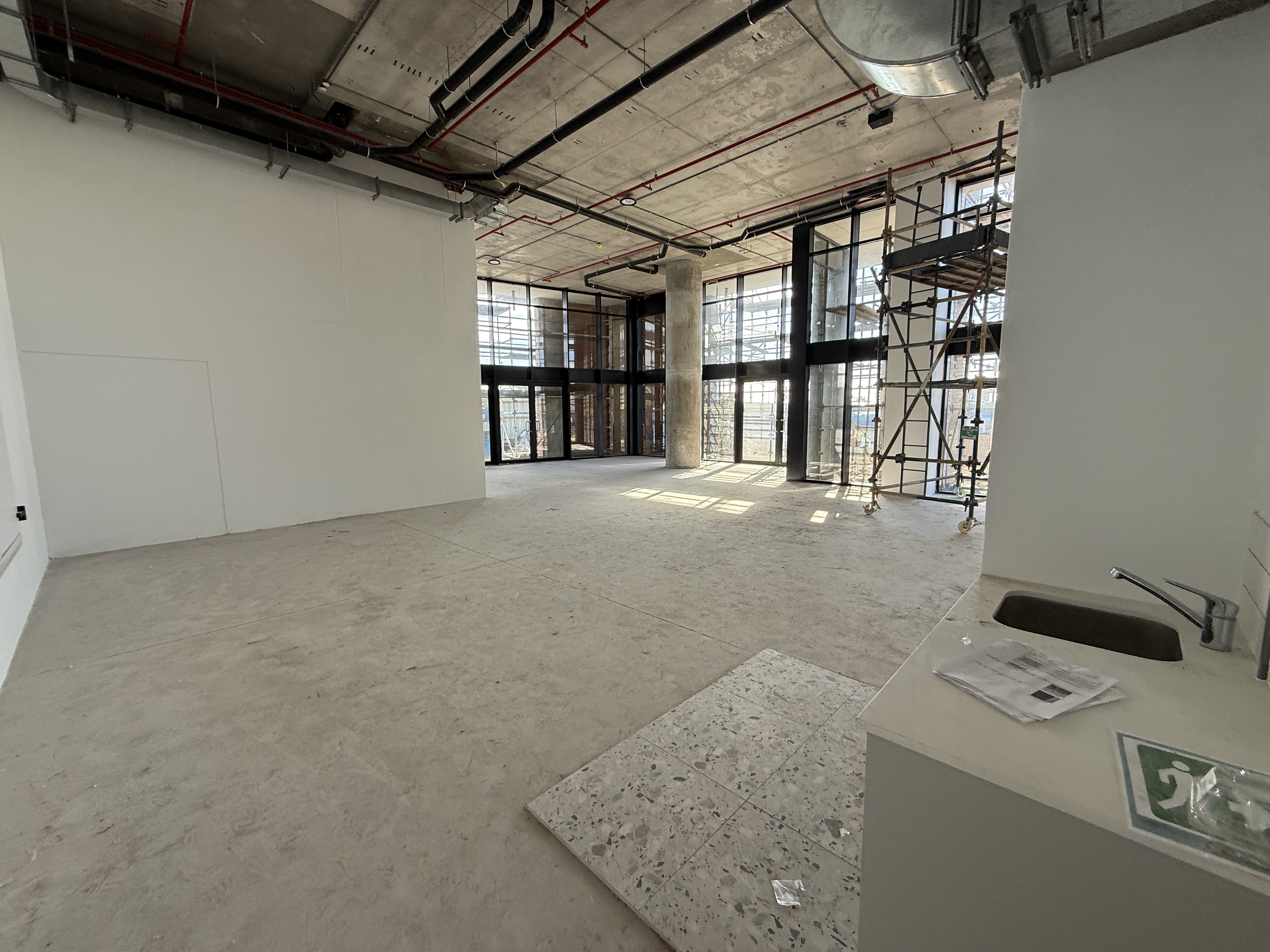 Retail Shops to rent at Maritime Place in Paarden Eiland