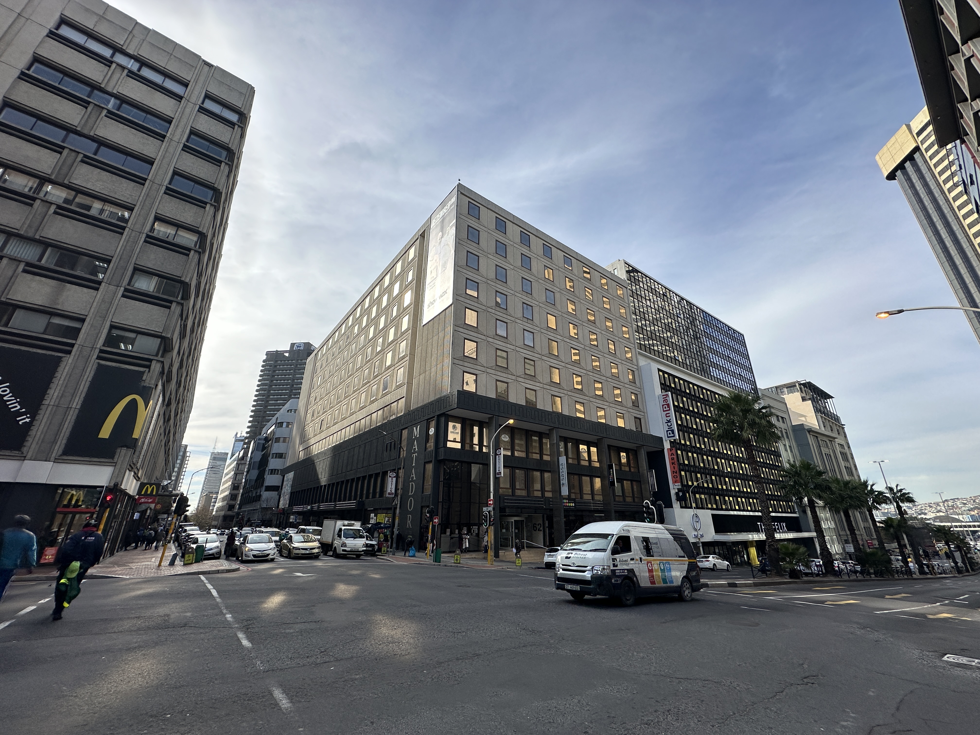 1 220m² Office Space to rent at Matador Centre in Cape Town CBD