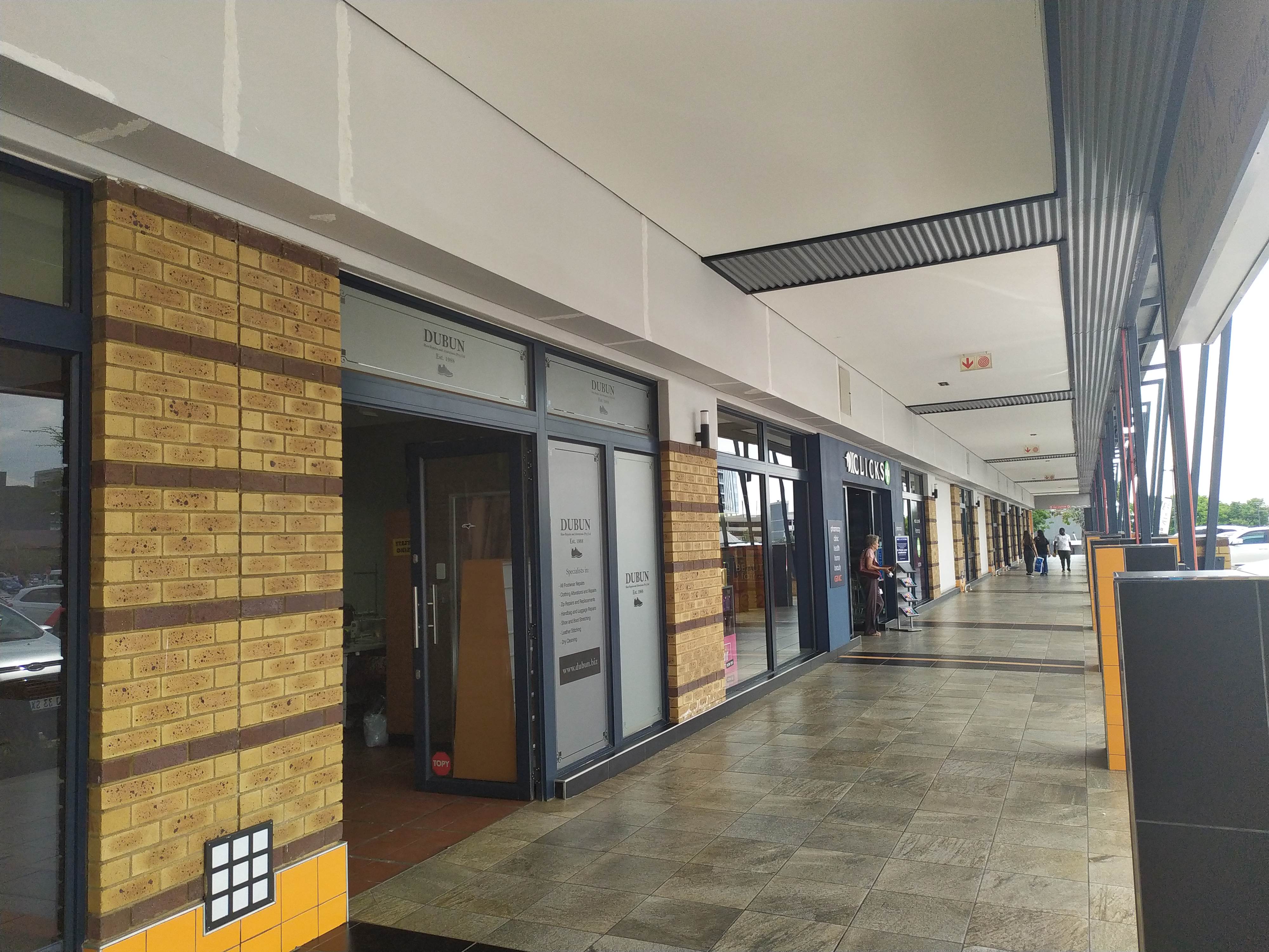 Retail Shops to rent at Menlyn Retail Park in Newlands PTA