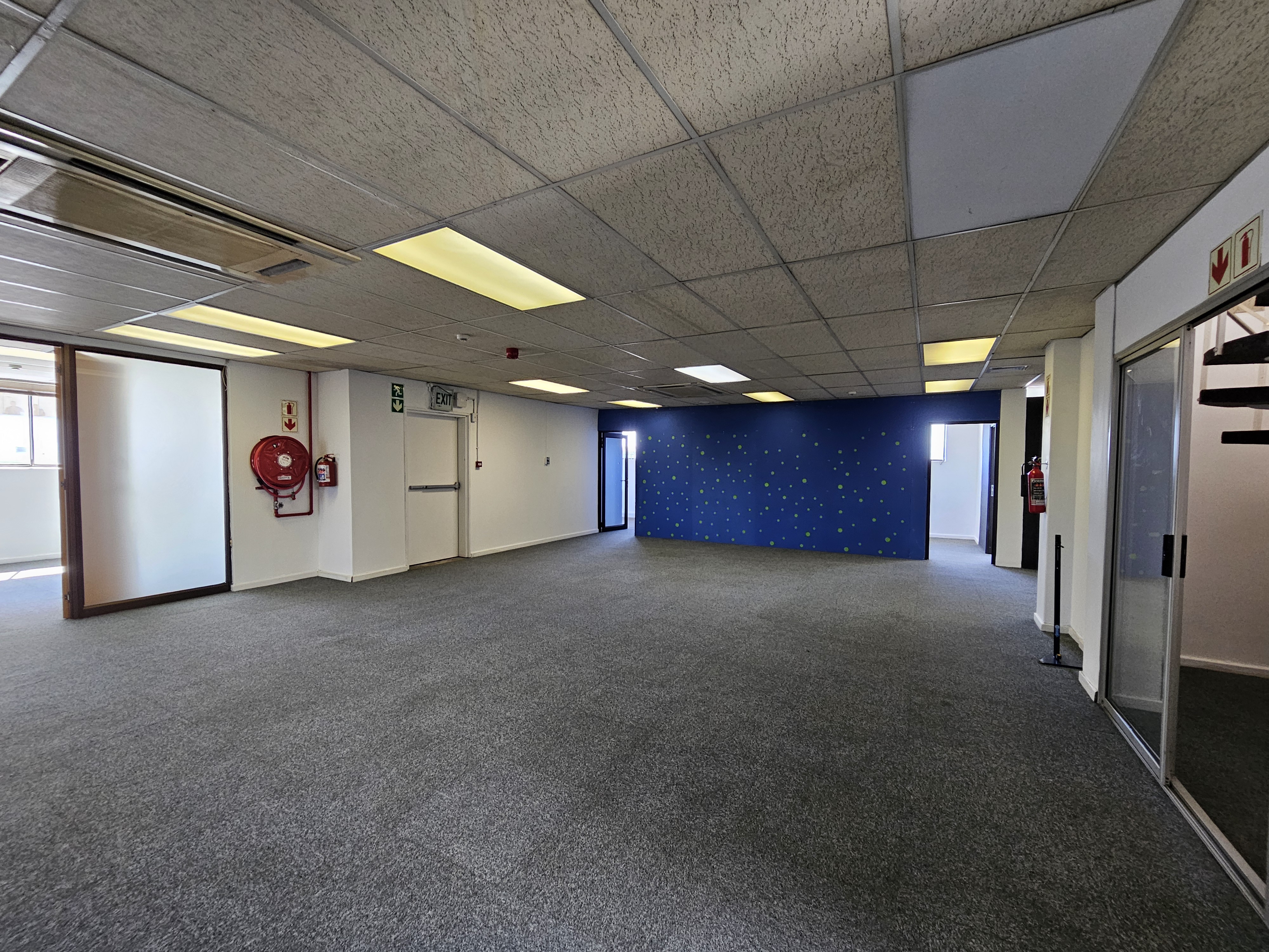 604m² Office Space to rent at Omni Park in Bo Oakdale