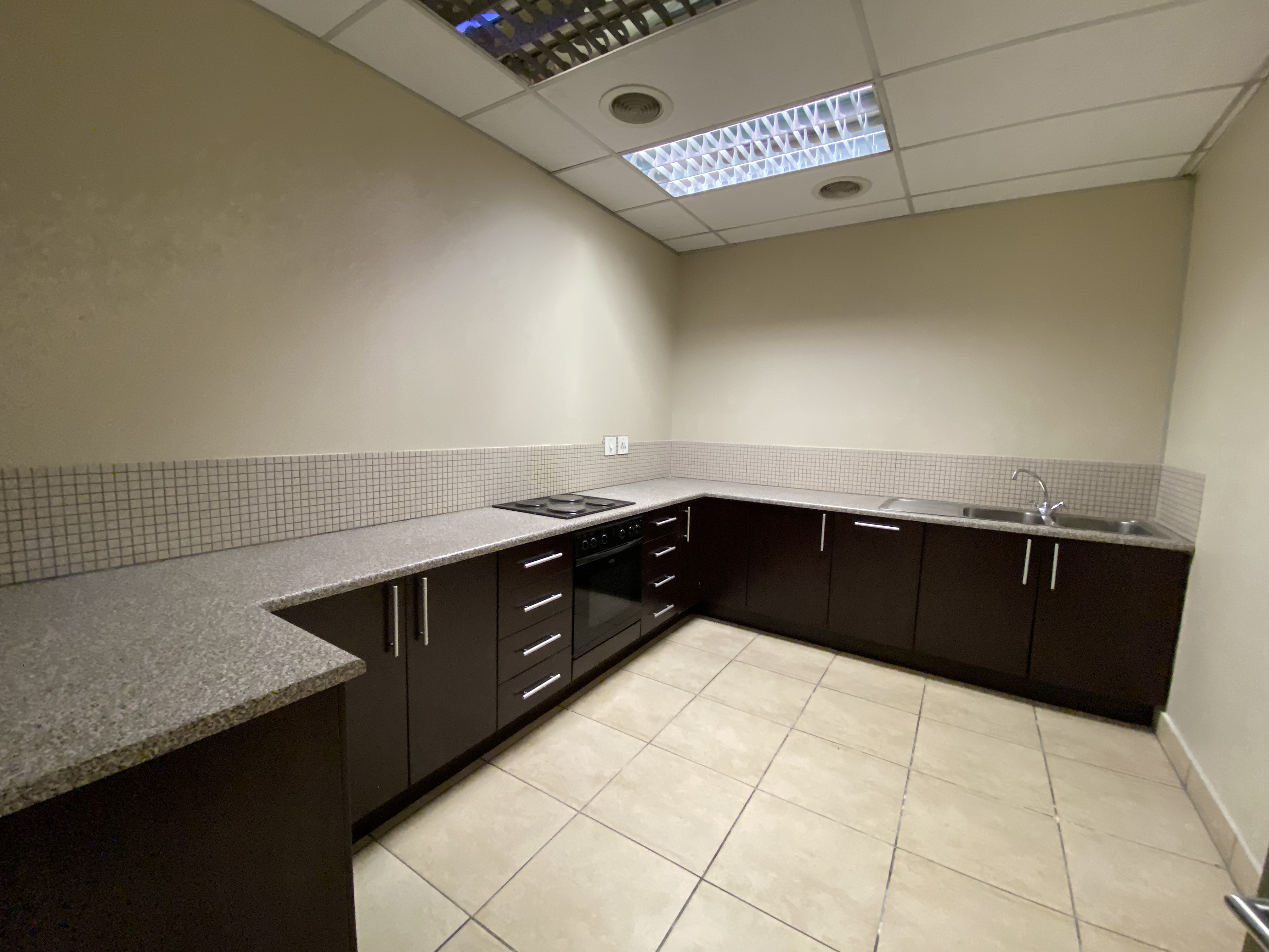 397m² Office Space to rent at Osborne in Bedfordview