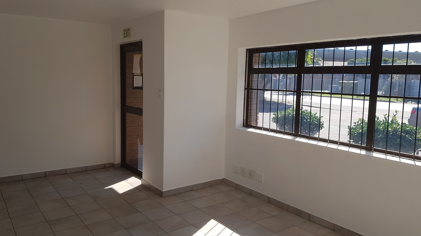 Warehouse to rent at Peter Park in Montague Gardens