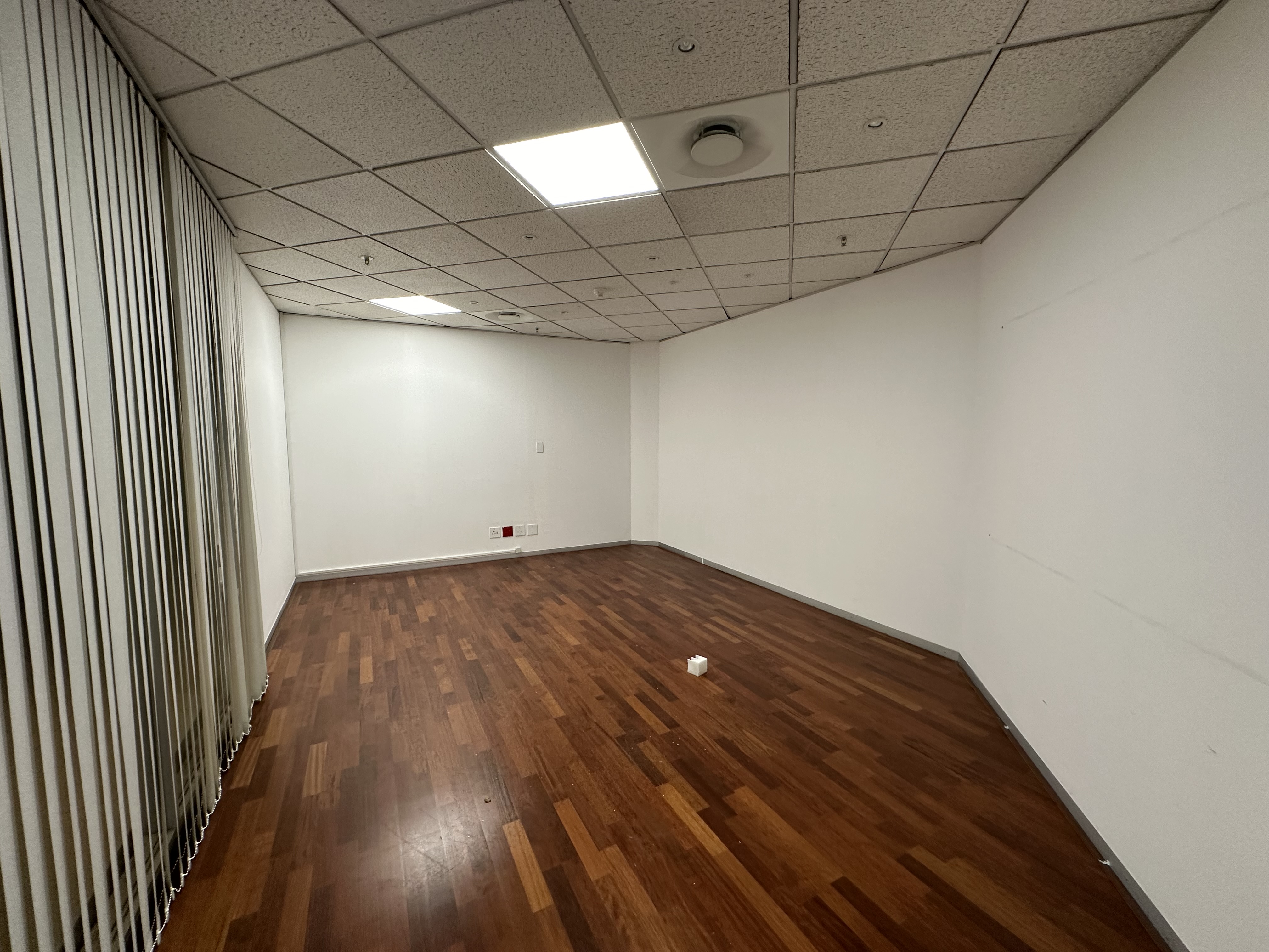 656m² Office Space to rent at SA Reserve Bank Building in Cape Town CBD