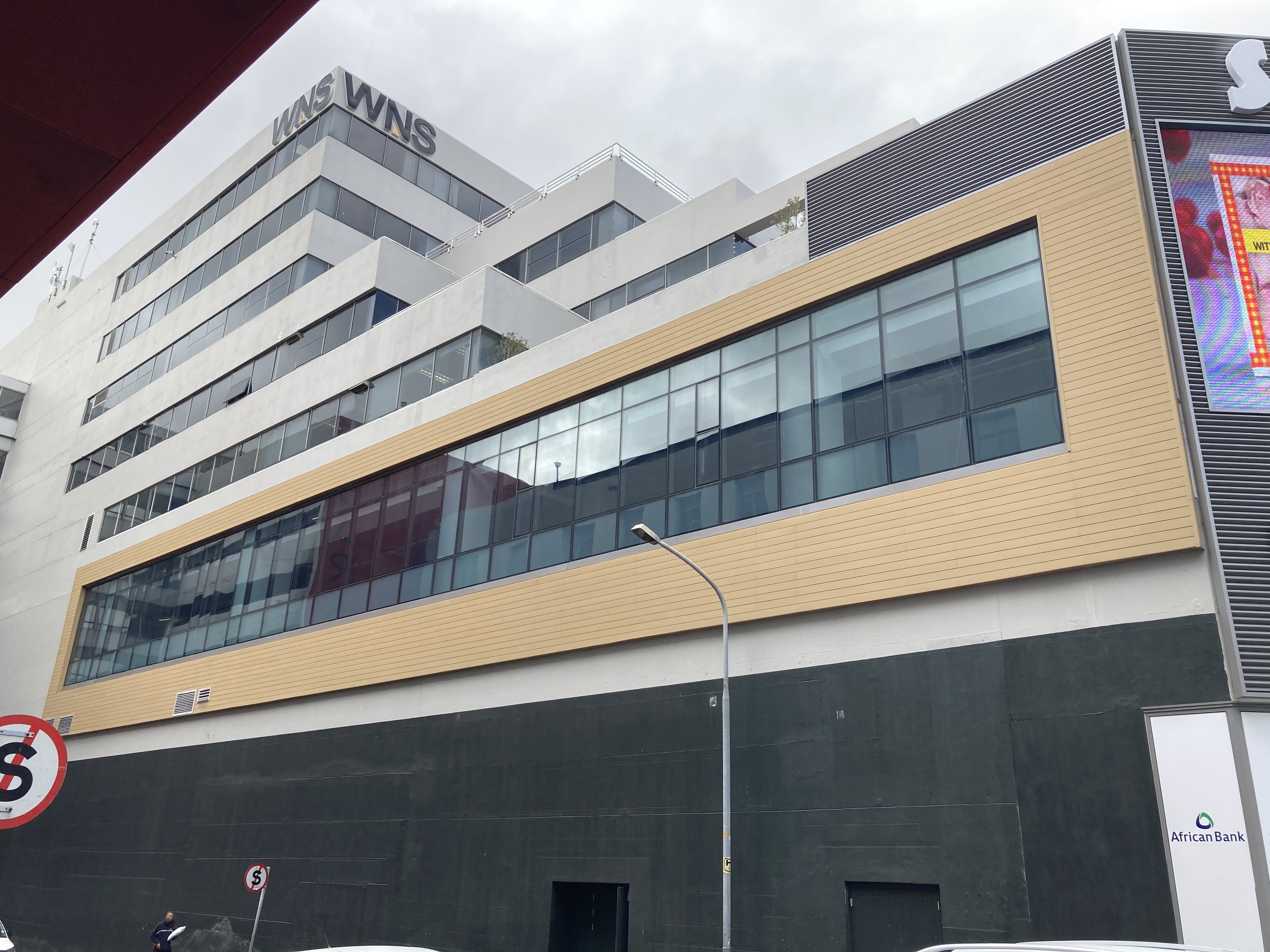 Office Space to rent at Stadium On Main in Claremont