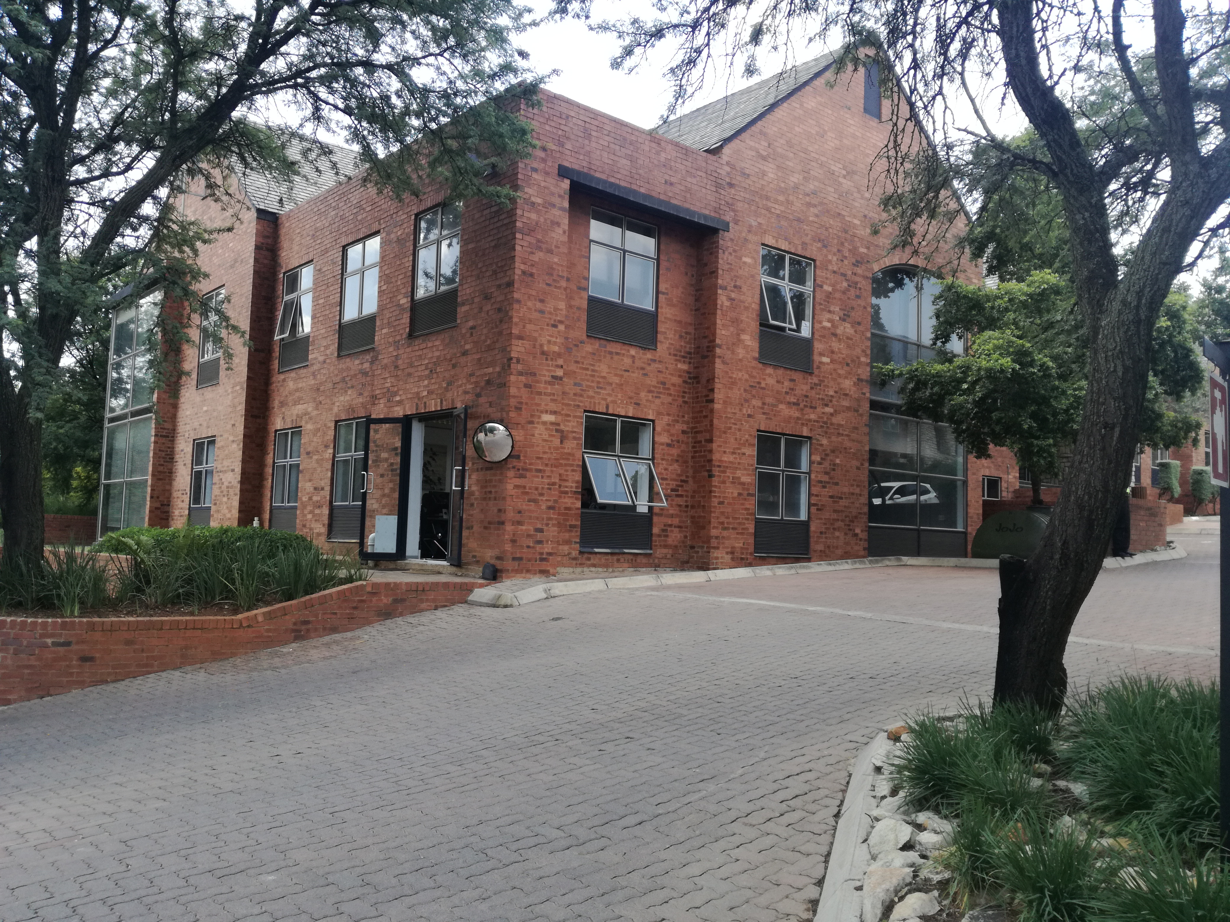 406m² Office Space to rent at Stonemill Office Park in Darrenwood